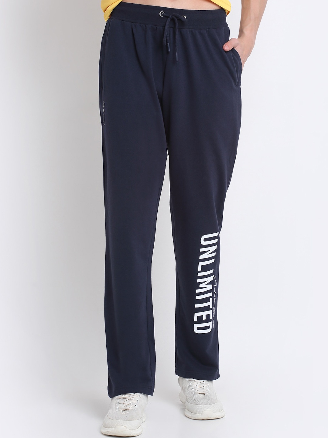 

HARBOR N BAY Men Typography Printed Track Pant, Navy blue