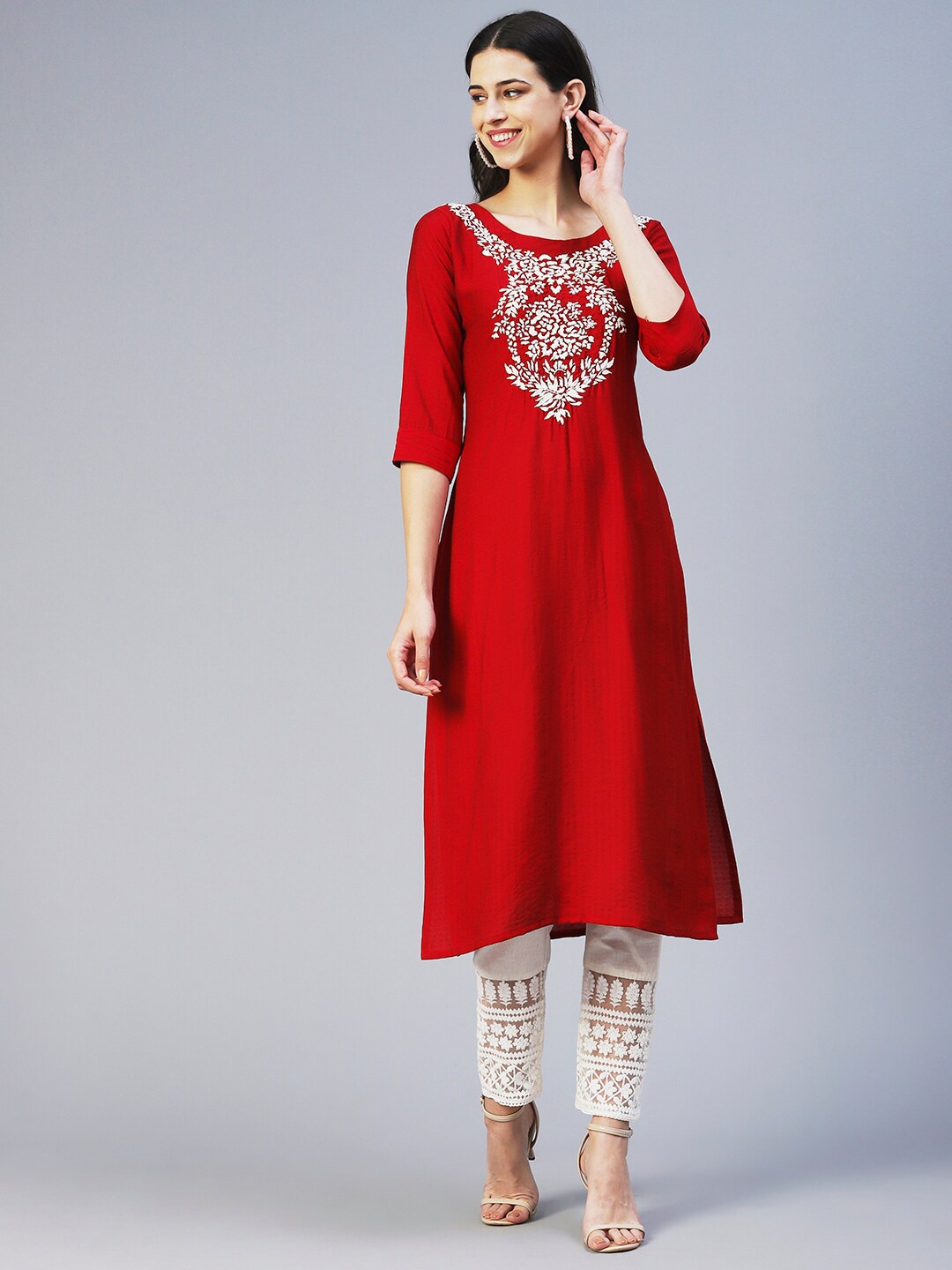 

FASHOR Floral Embroidered Thread Work A-Line Regular Kurta, Red