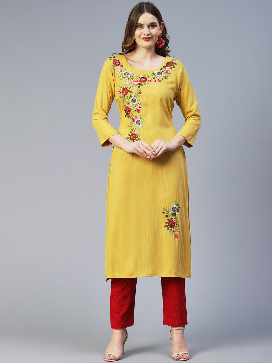 

FASHOR Floral Embroidered Thread Work Kurta, Yellow