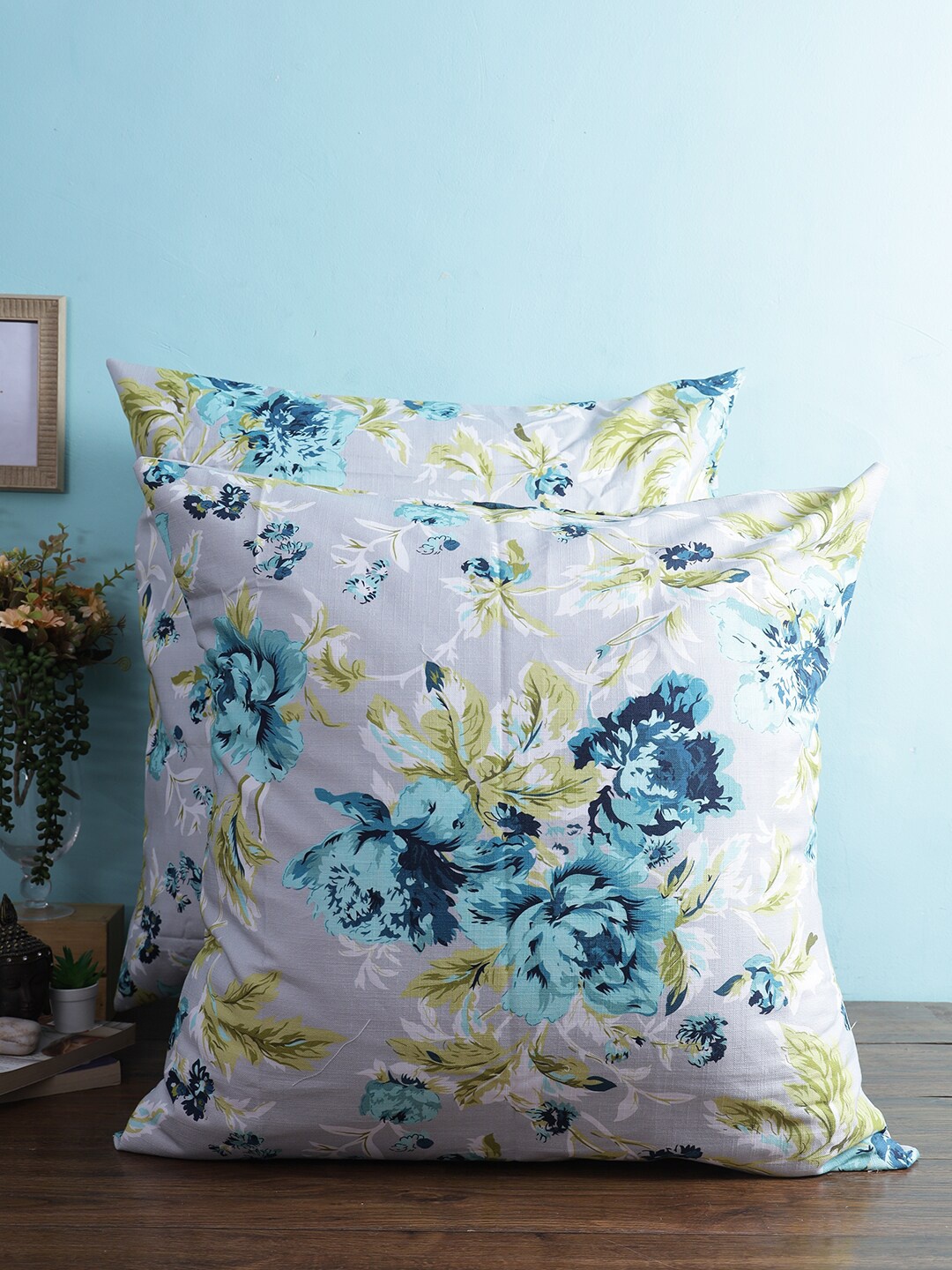 

HOME AFFAIRS Grey & Blue Set of 2 Floral Cotton Square Cushion Covers