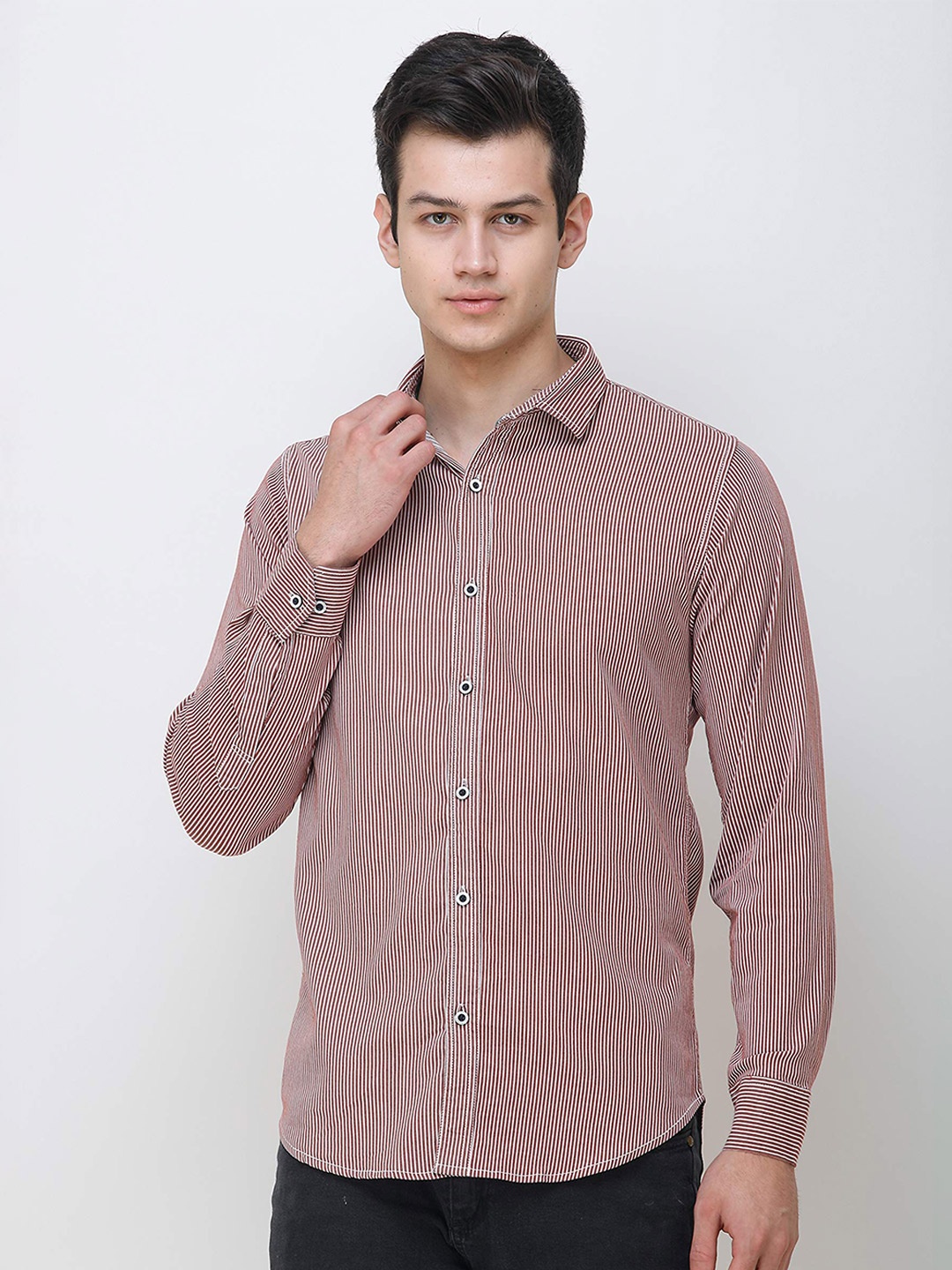

COLVYNHARRIS JEANS Men Slim Fit Striped Cotton Casual Shirt, Maroon