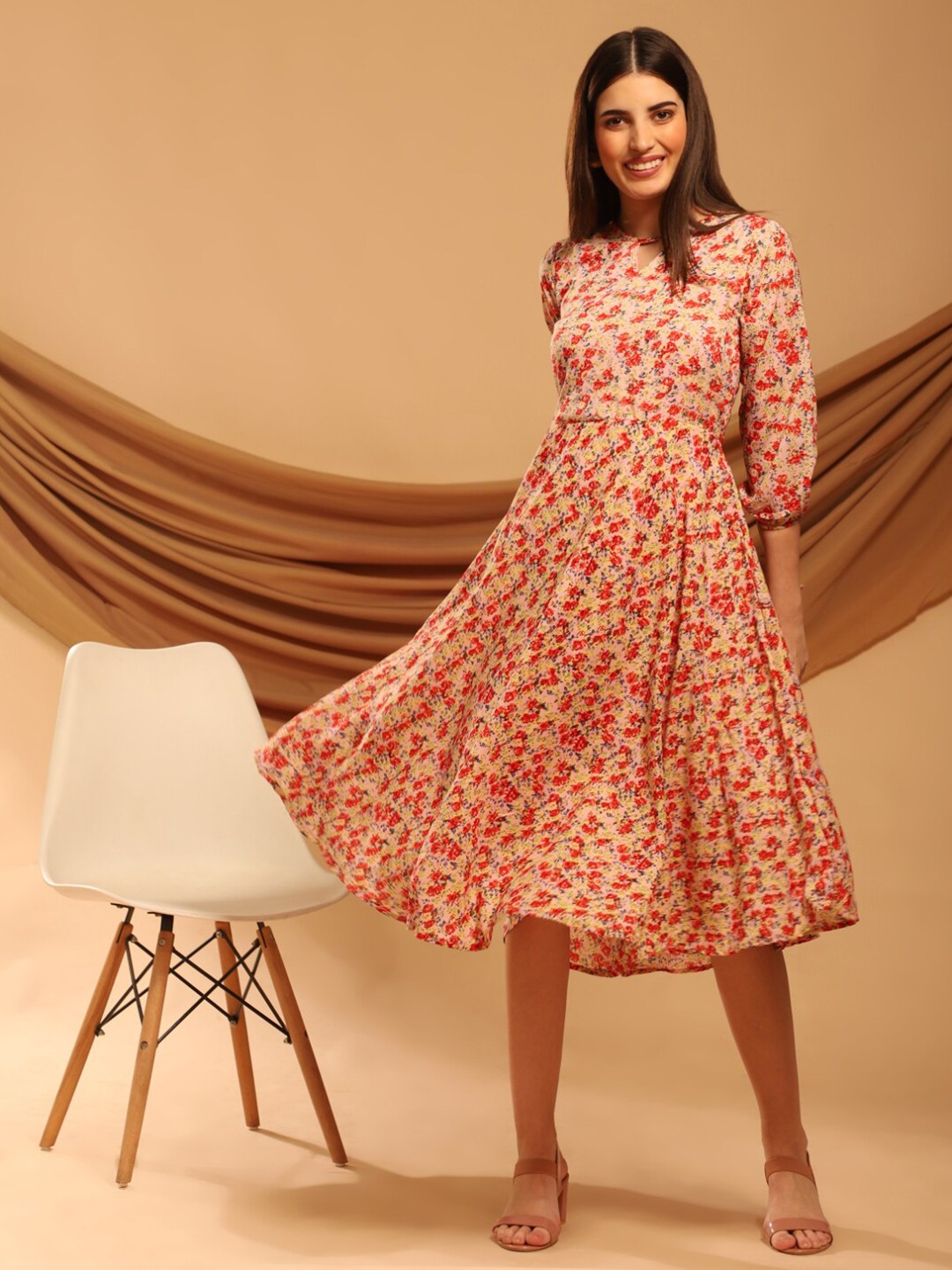 

WESTHOOD Floral Keyhole Neck Crepe Dress, Peach