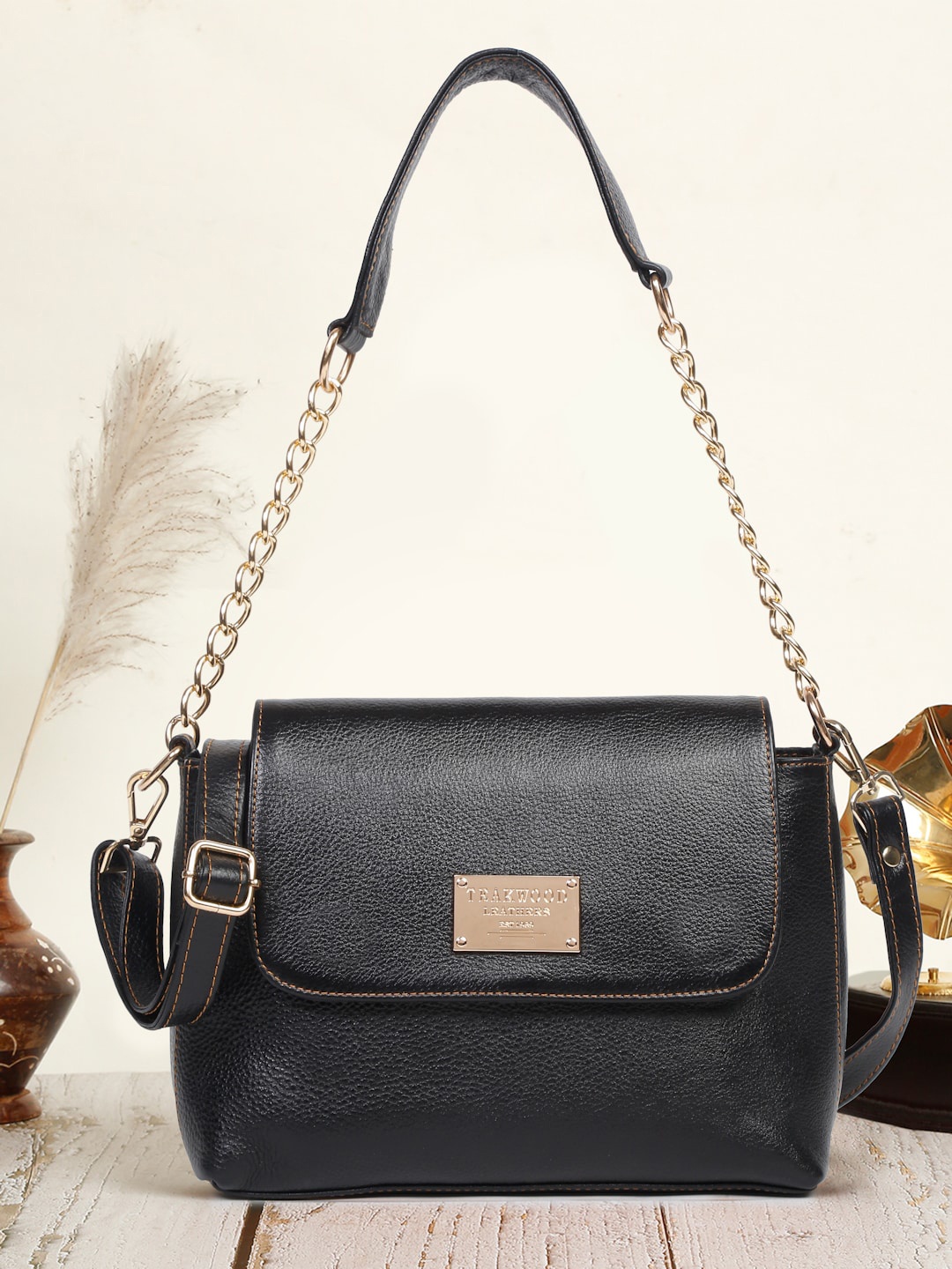 

Teakwood Leathers Leather Structured Shoulder Bag, Black