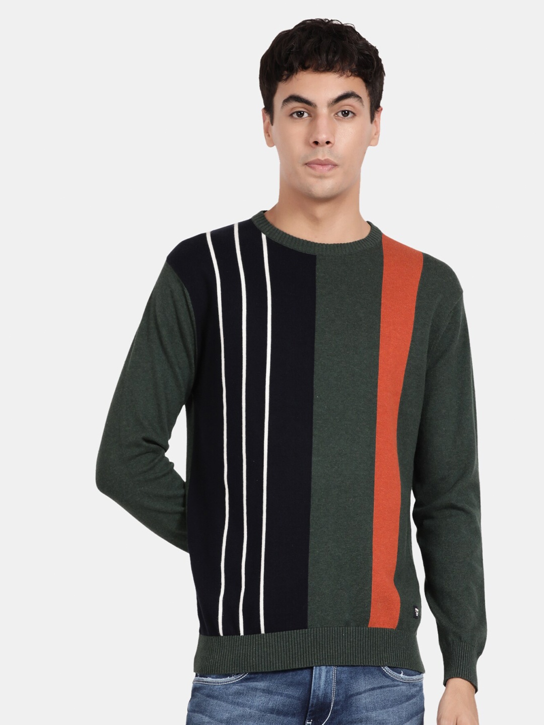 

t-base Men Colourblocked Cotton Pullover, Green