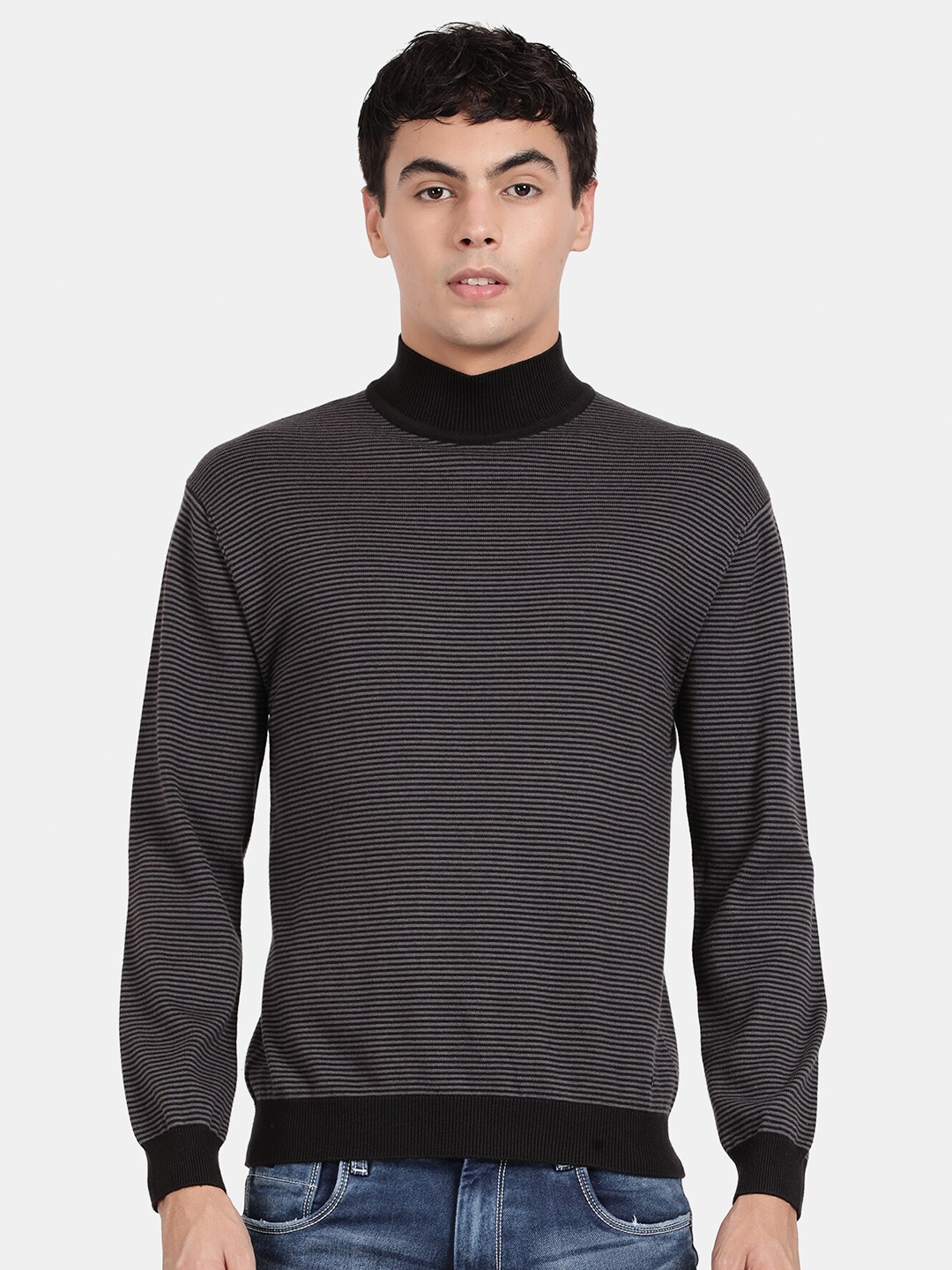 

t-base Men Striped Pullover, Black