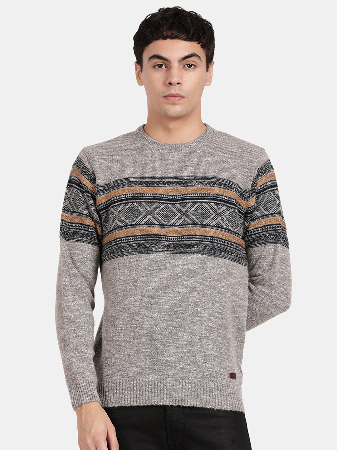 

t-base Men Grey & Beige Striped Pullover Sweater