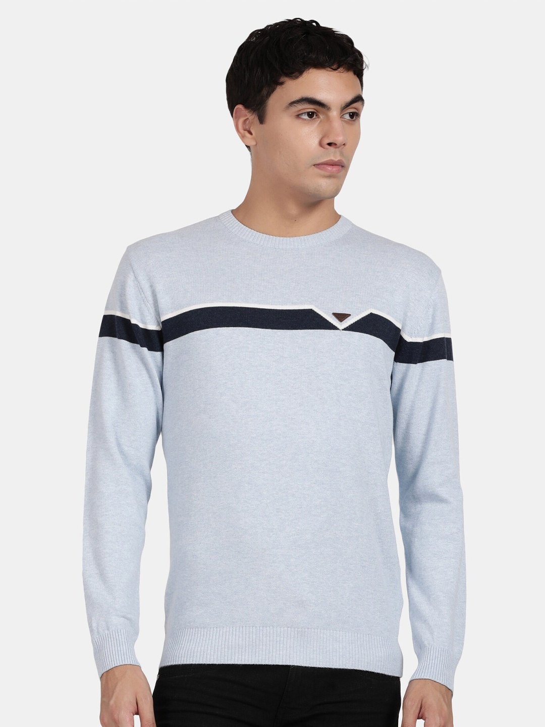 

t-base Men Colourblocked Pullover, Blue