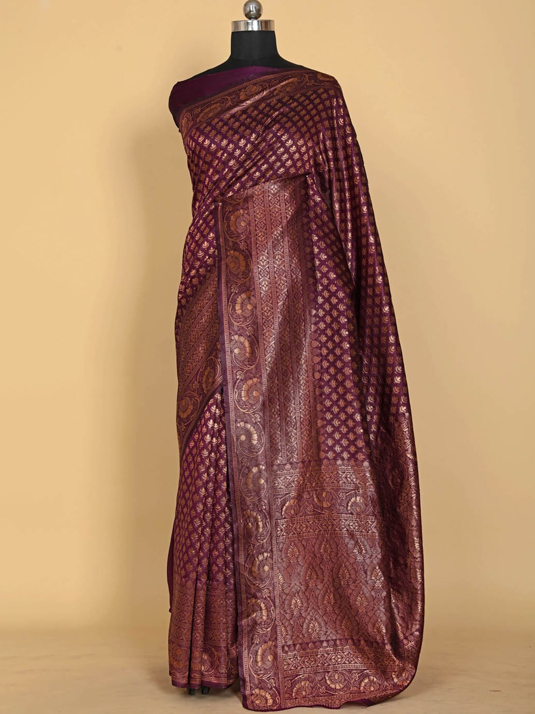

BESUCHER Ethnic Motifs Zari Silk Blend Banarasi Saree, Burgundy