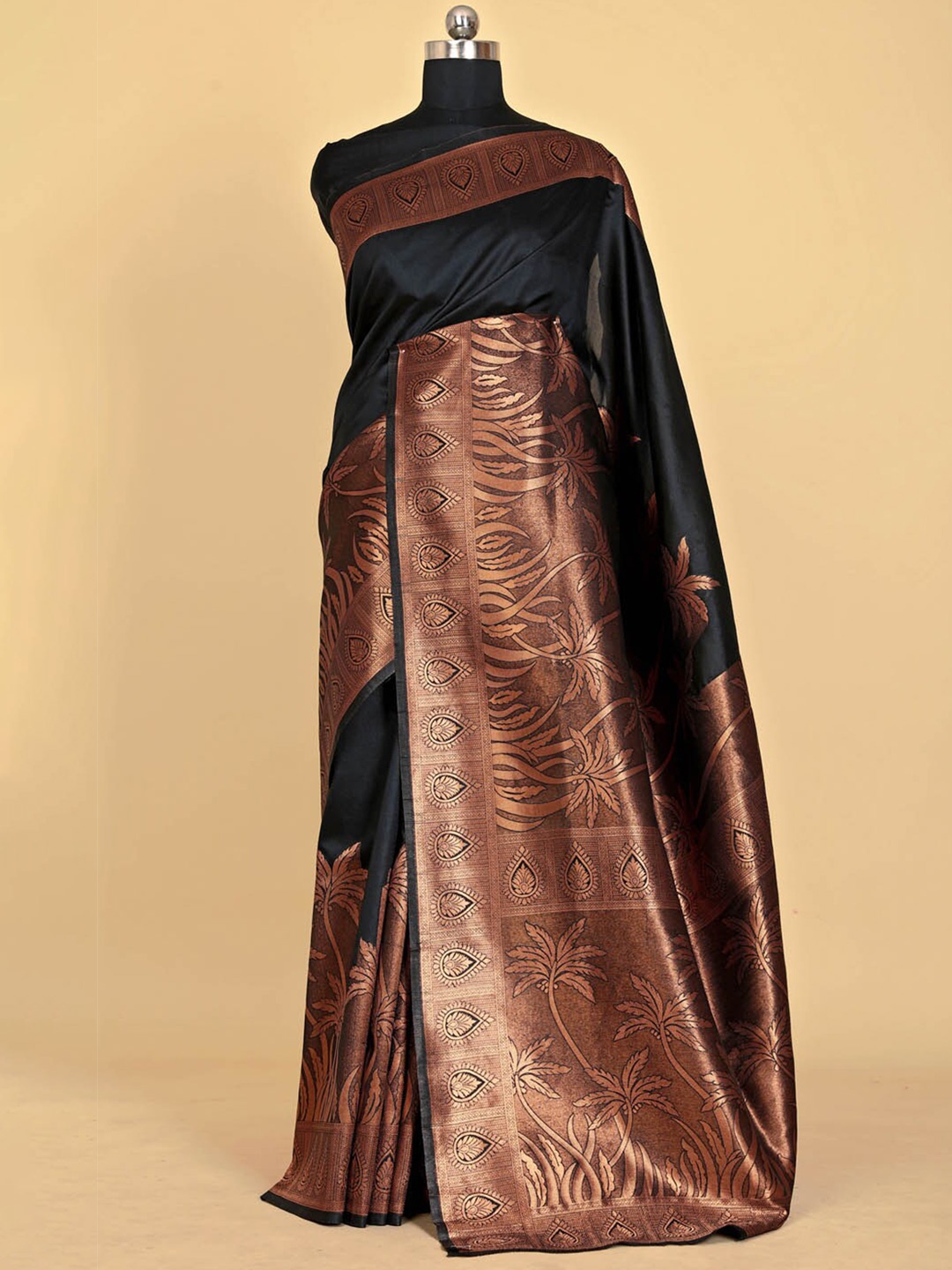 

BESUCHER Ethnic Motifs Zari Silk Blend Kanjeevaram Saree, Black