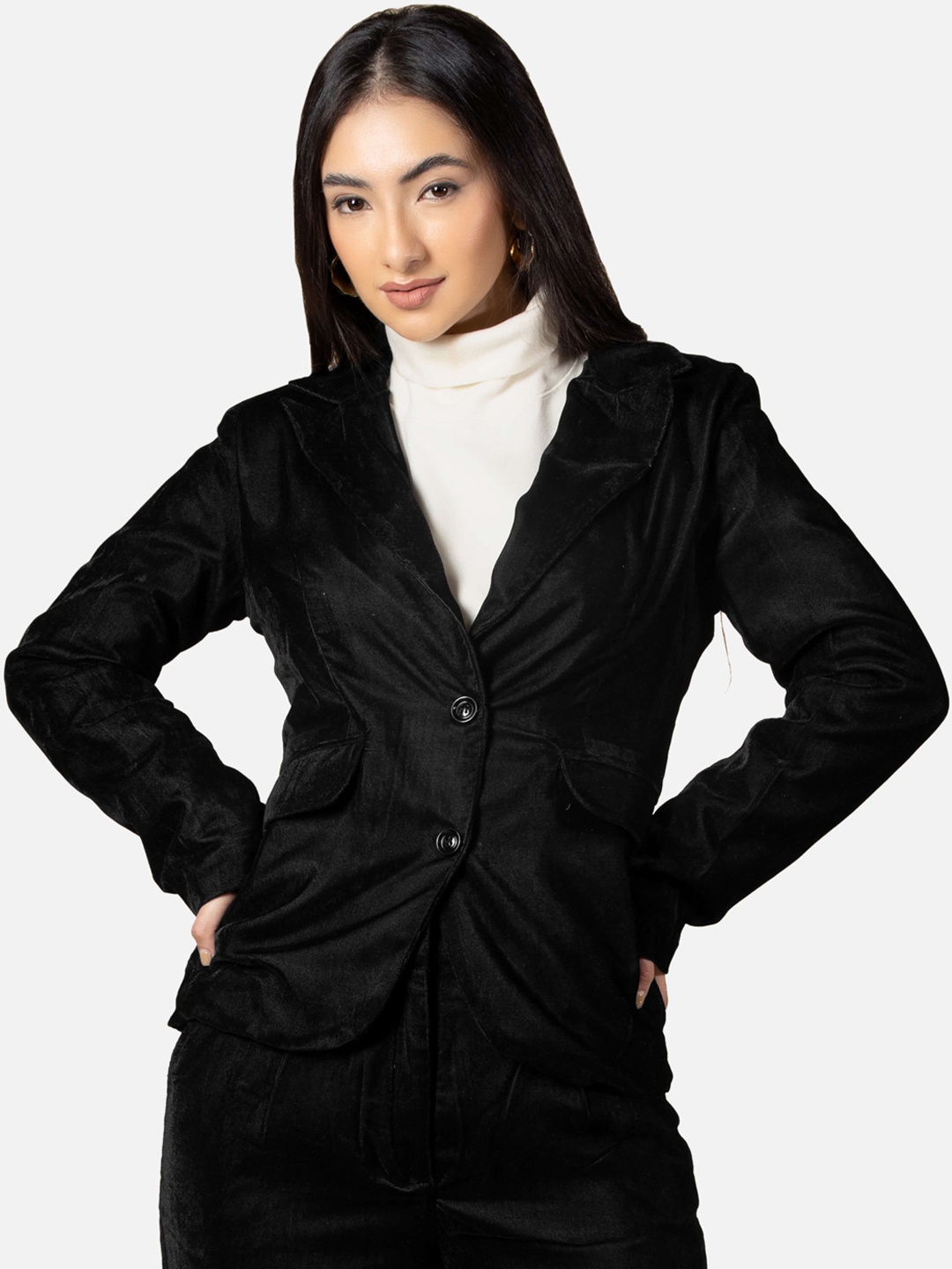 

NEOFAA Women Velvet Single-Breasted Blazer, Black