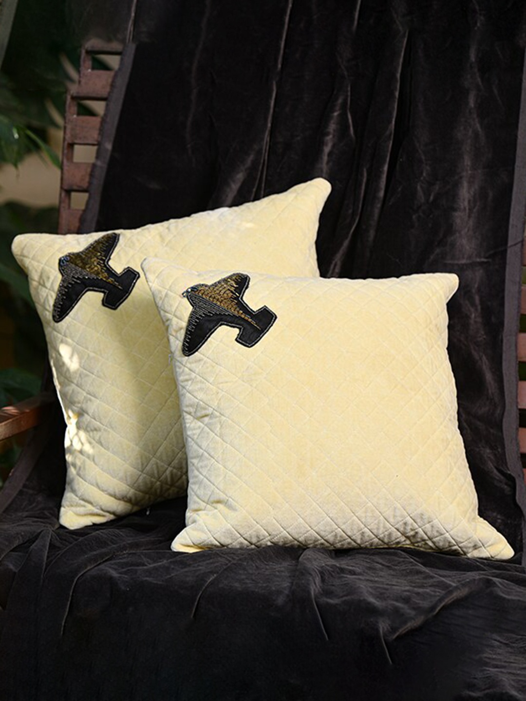 

THE SEWING CREST Cream & Green Set of 2 Embellished Velvet Square Cushion Covers