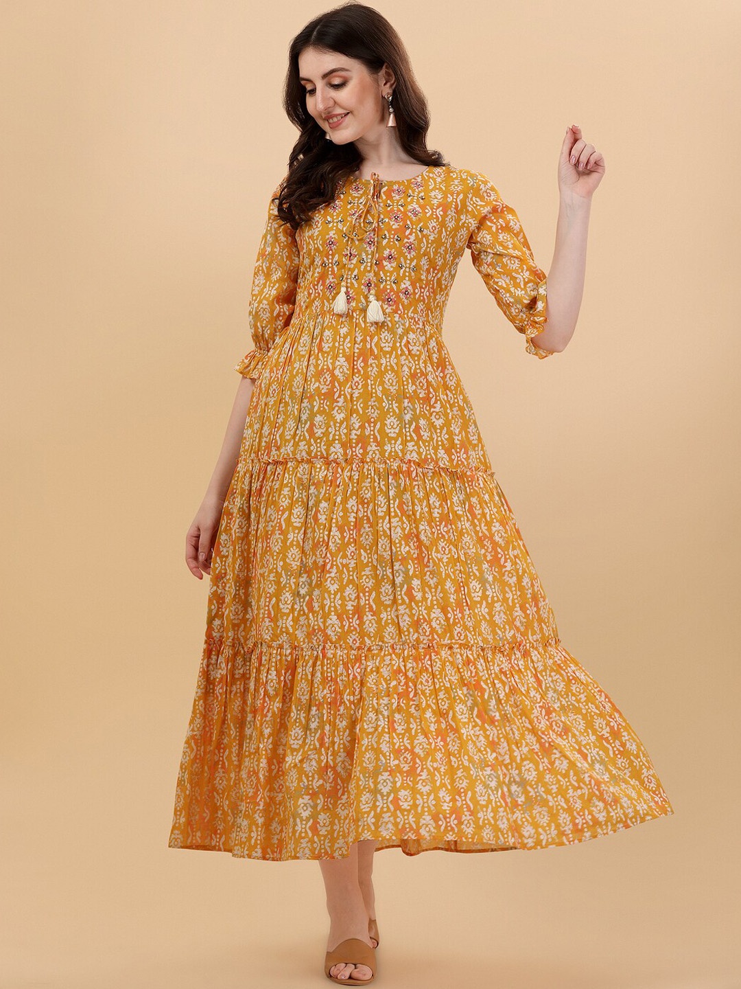 

Berrylicious Printed Bell Sleeves Cotton Anarkali Kurta, Yellow