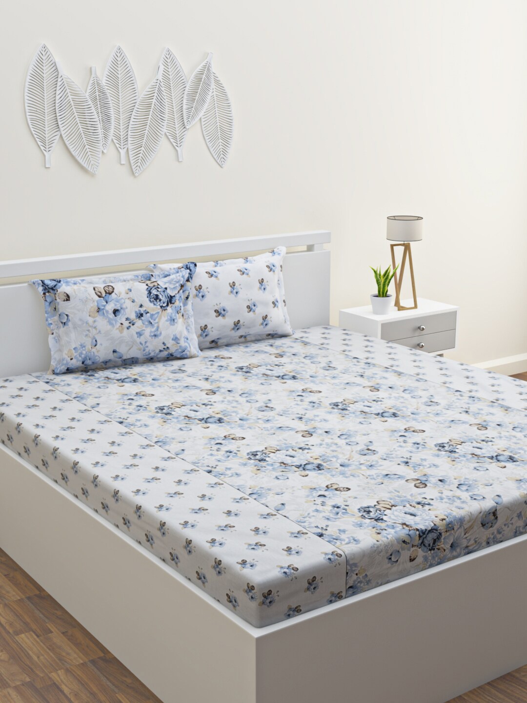 

HOME AFFAIRS White & Blue Floral 180 TC Pure Cotton King Bedsheet with 2 Pillow Covers