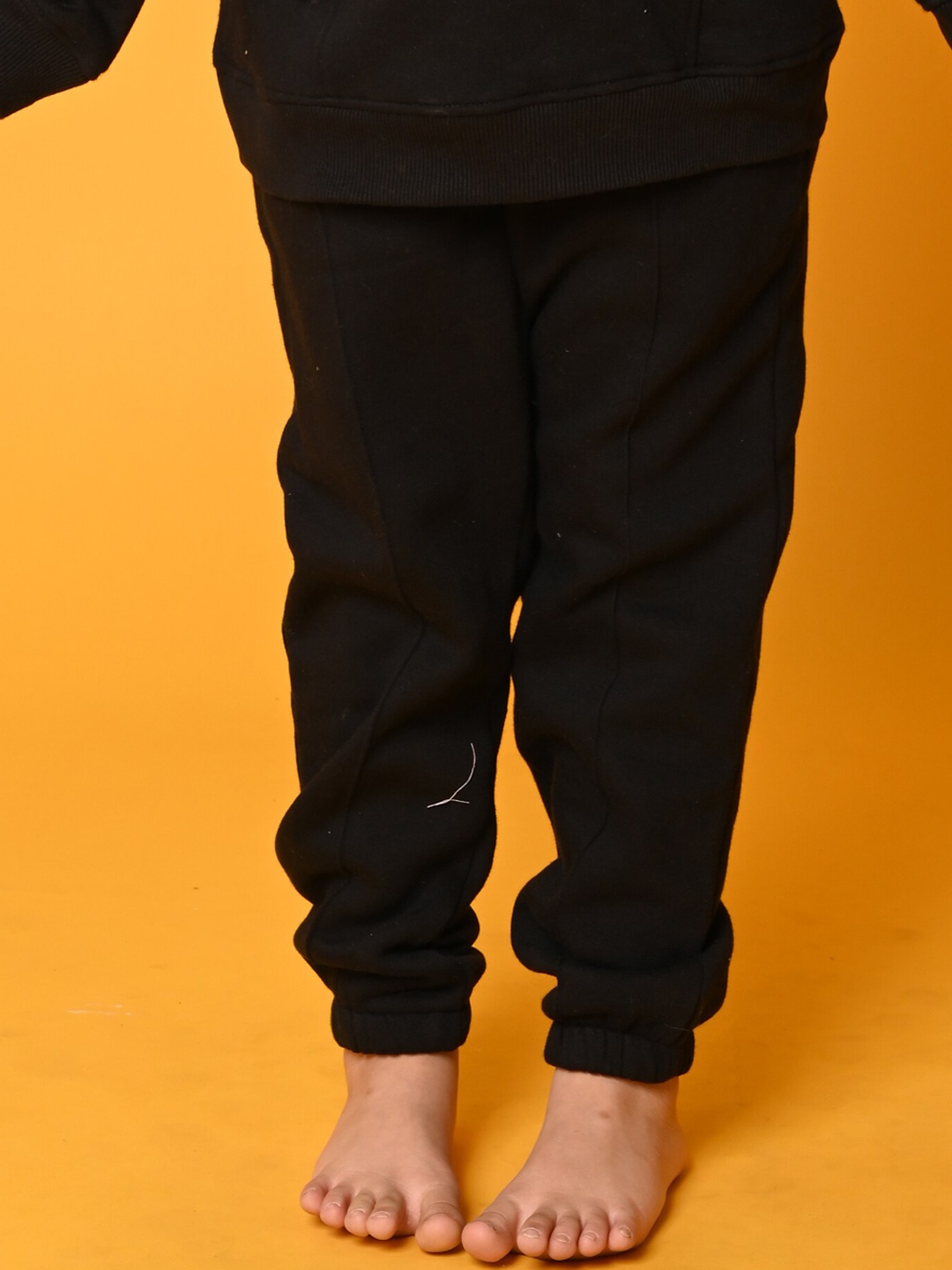 

Anthrilo Girls Fleece Relaxed-Fit Jogger, Black