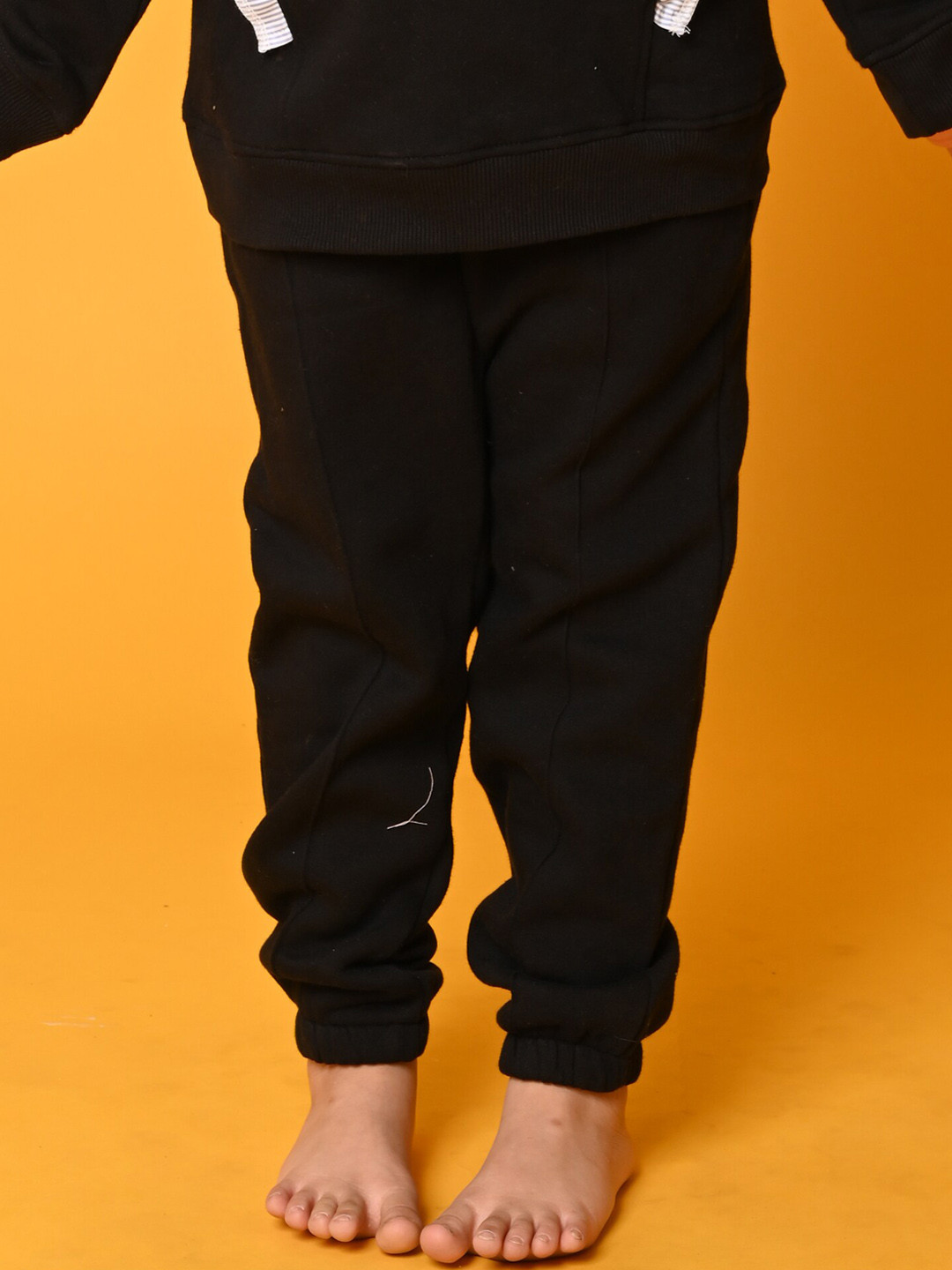 

Anthrilo Girls Fleece Relaxed-Fit Jogger, Black