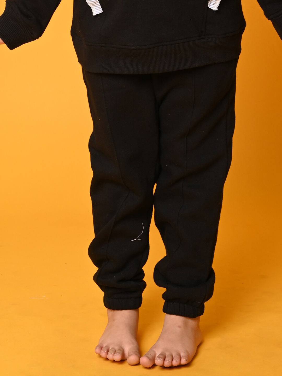 

Anthrilo Girls Fleece Relaxed-Fit Jogger, Black