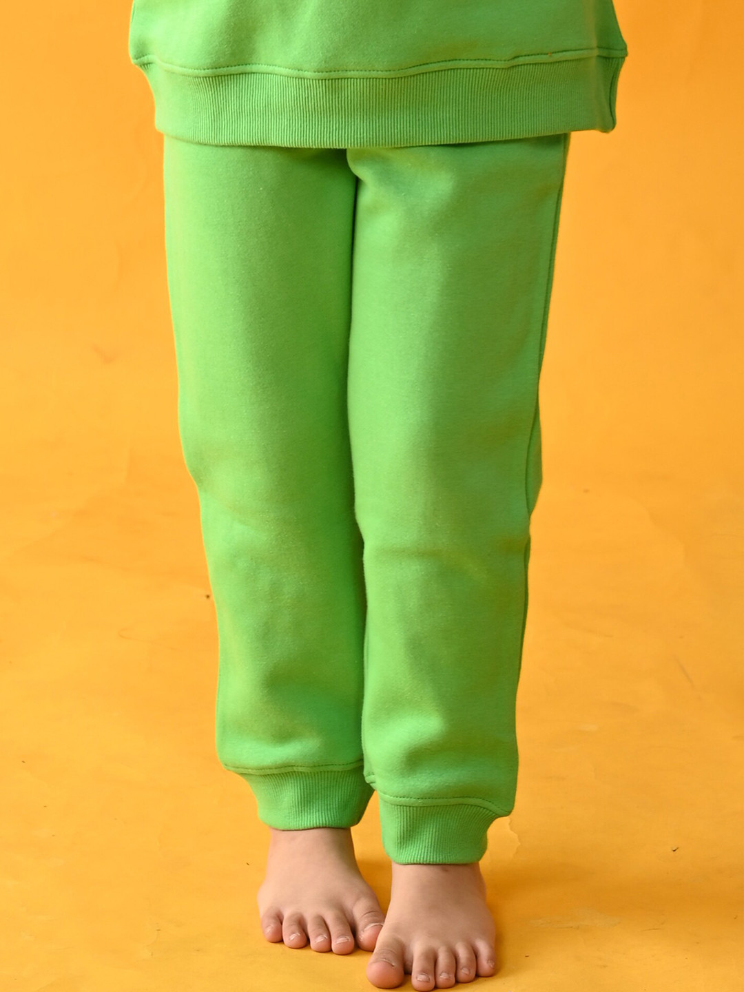 

Anthrilo Girls Fleece Relaxed Comfort-Fit Joggers, Green