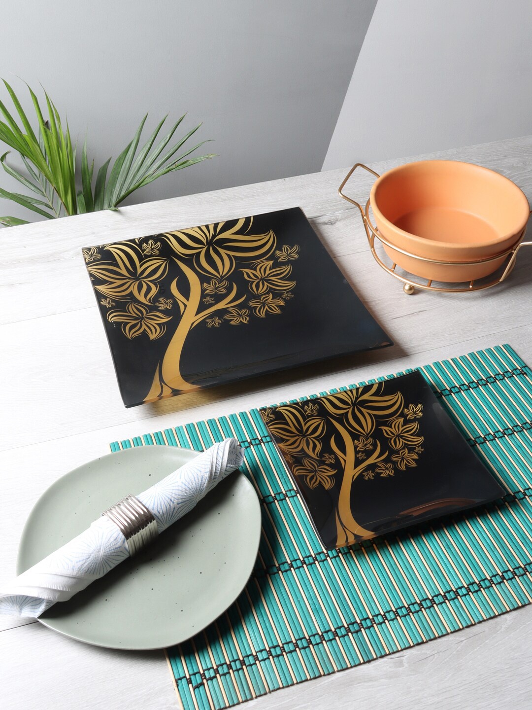 

ceradeco Black & Yellow 6 Small Plates and 1 Serving Tray