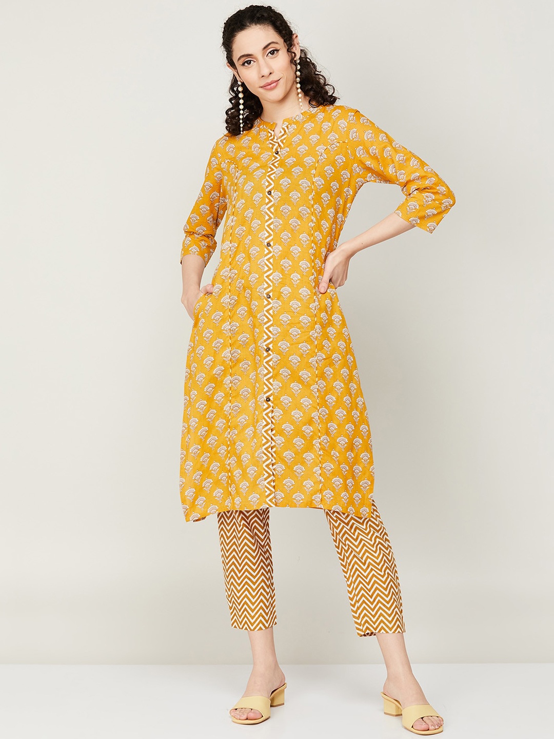 

Melange by Lifestyle Women Floral Printed Pure Cotton Kurta with Trousers, Yellow
