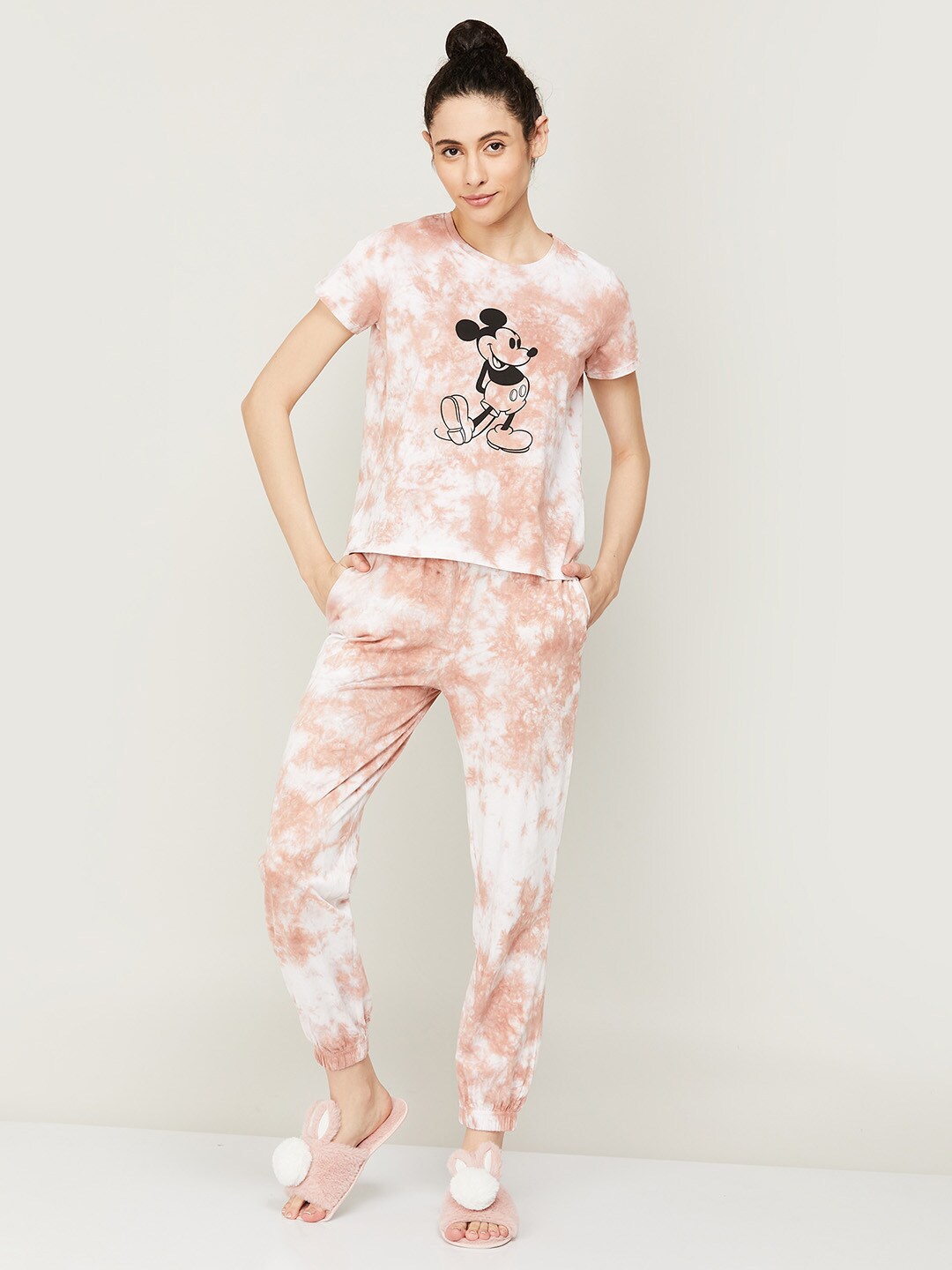 

Ginger by Lifestyle Women Printed Pure Cotton Night suit, White