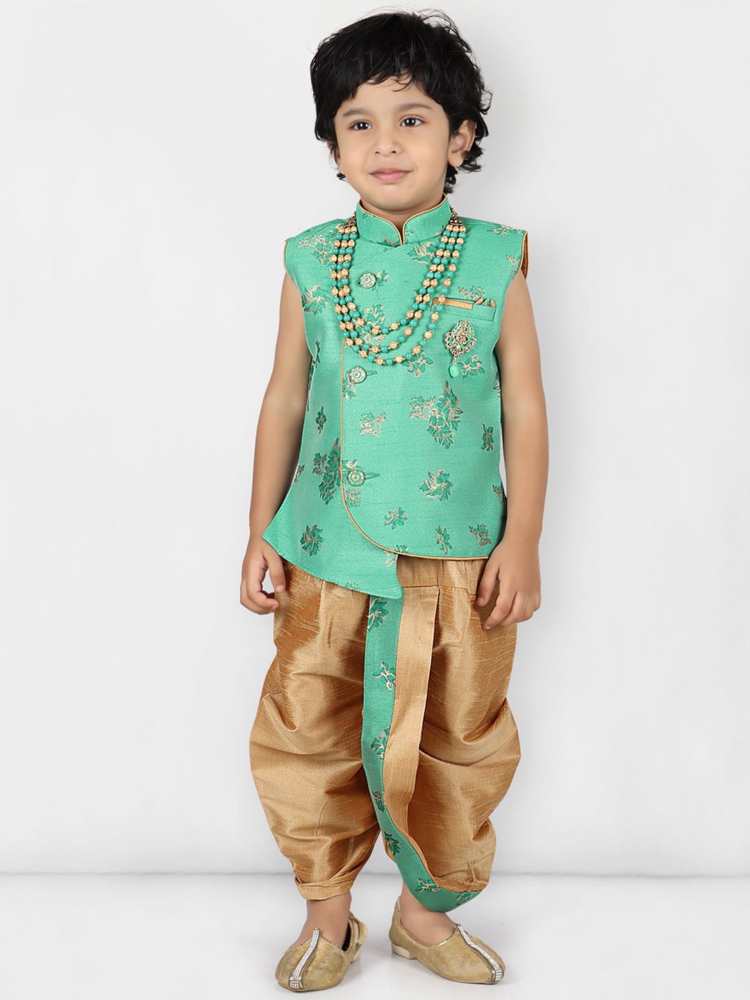 

KIDS FARM Floral Printed Kurta With Dhoti & Mala, Green