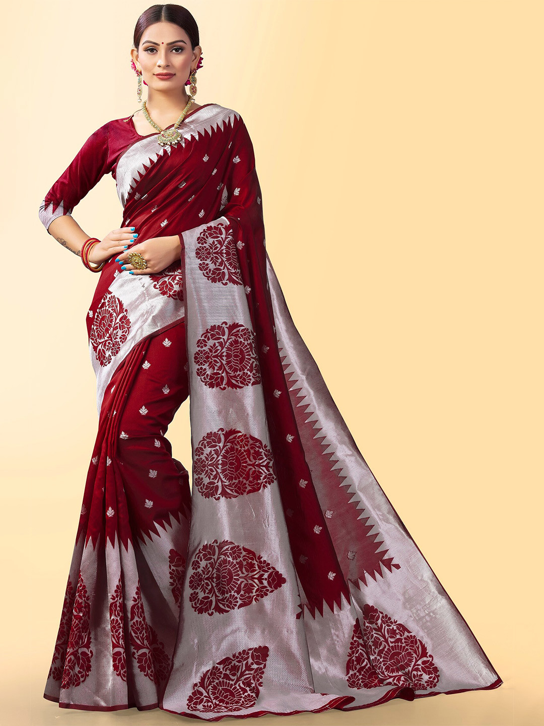 

Fashion Booms Woven Design Zari Silk Blend Saree, Maroon
