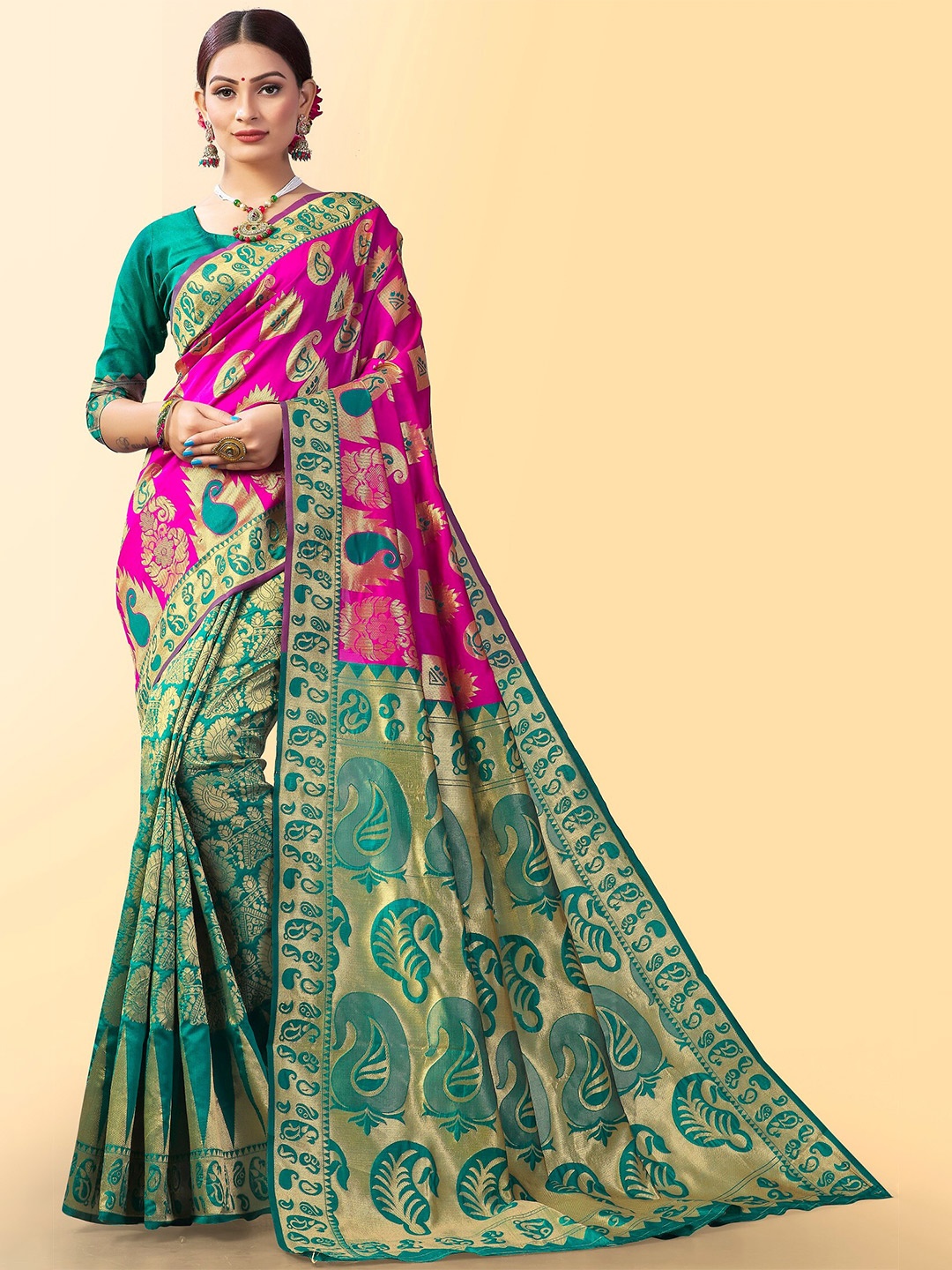 

Fashion Booms Woven Design Zari Silk Blend Saree, Magenta