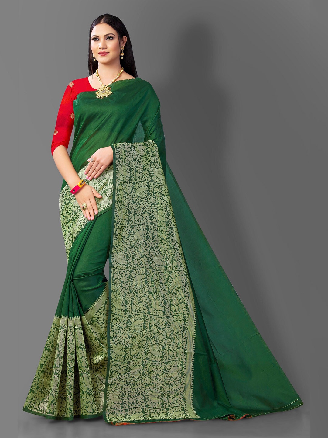 

Fashion Booms Zari Silk Blend Banarasi Saree, Green