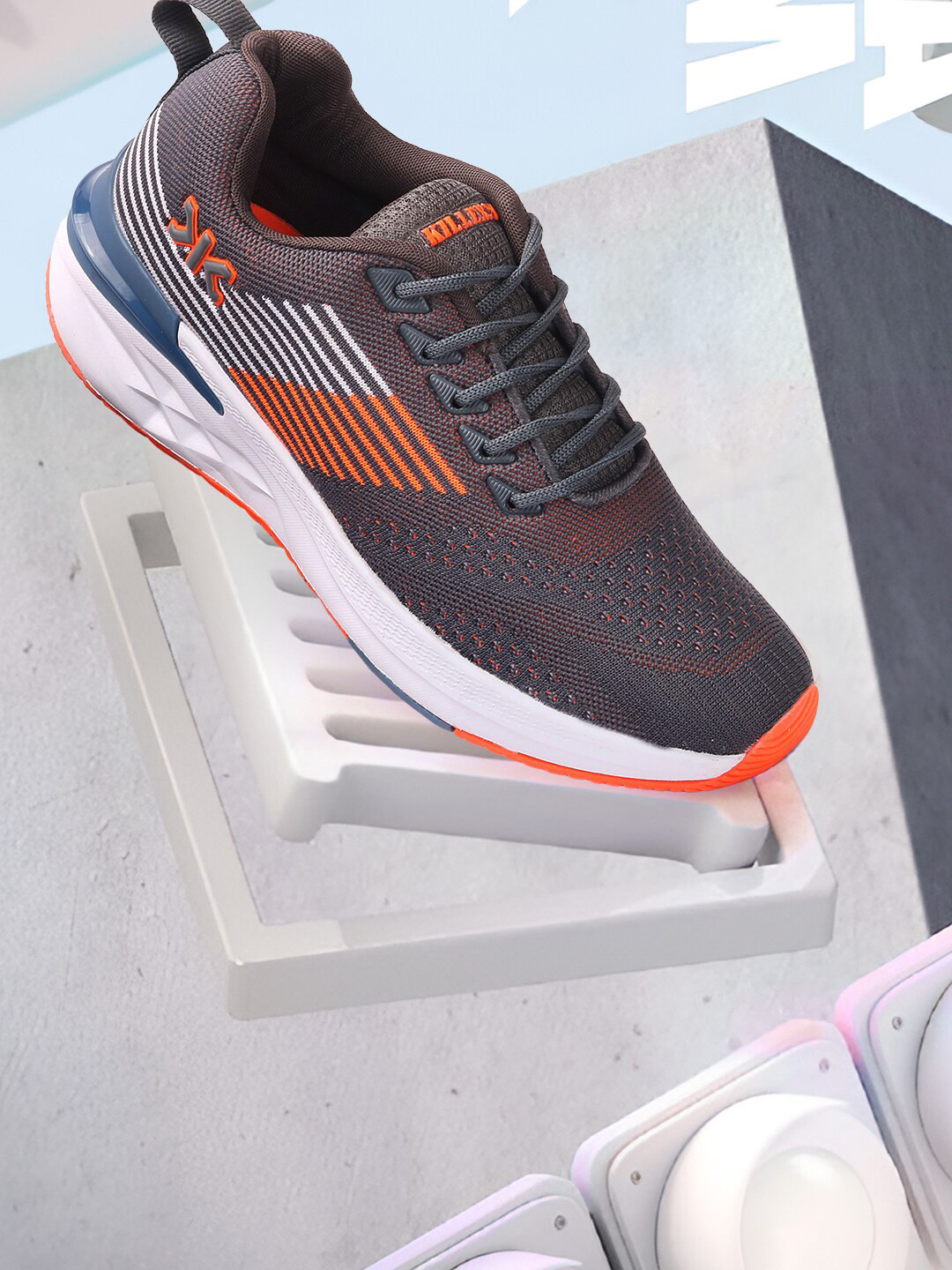 

Killer Men Textile Running Shoes, Grey