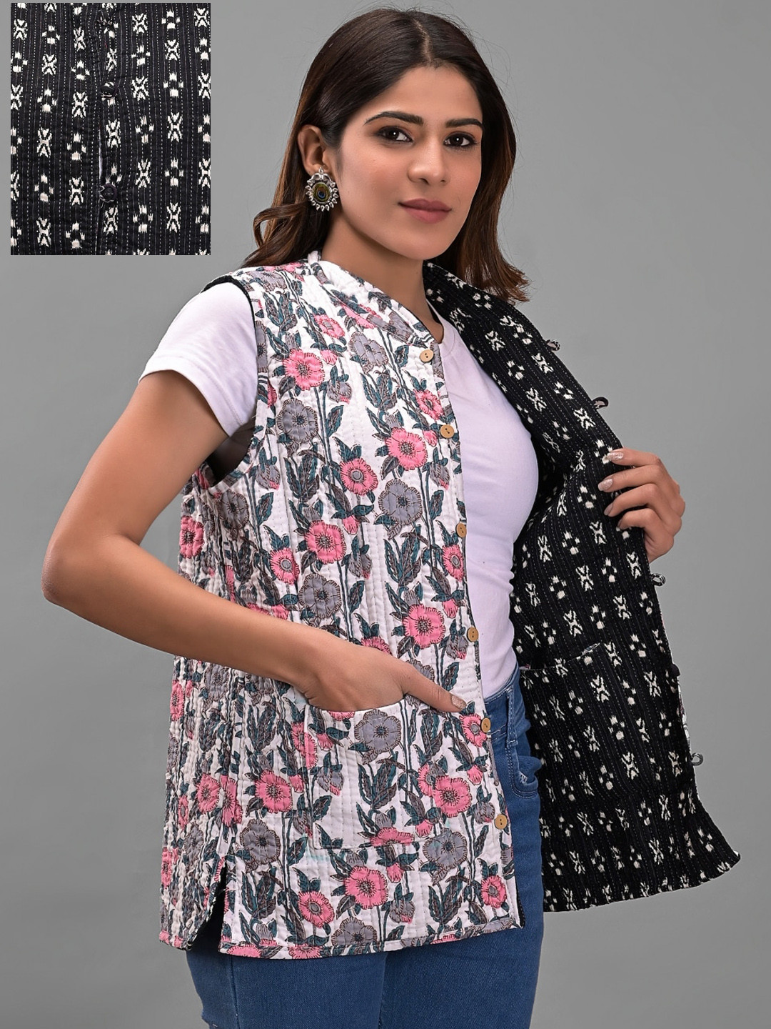 

Apratim Women Floral Printed Reversible Cotton Tailored Jacket, Off white