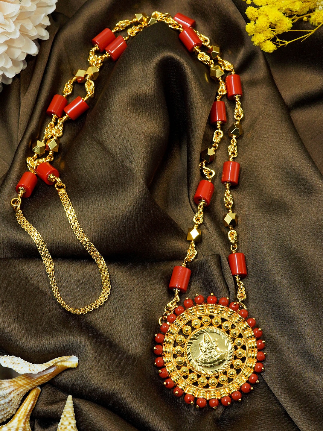 

GRIIHAM Brass Gold-Plated Necklace