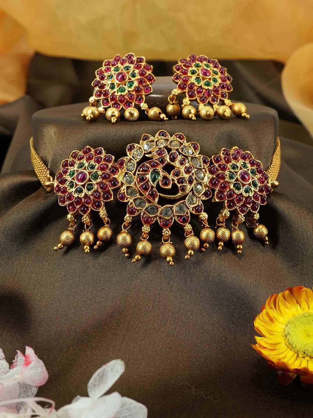 

GRIIHAM Gold-Plated AD-Studded Choker Jewellery Set