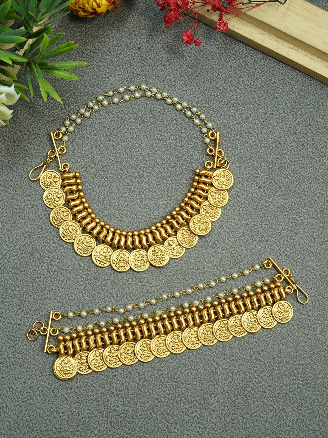 

GRIIHAM Gold-Plated Ear Chains