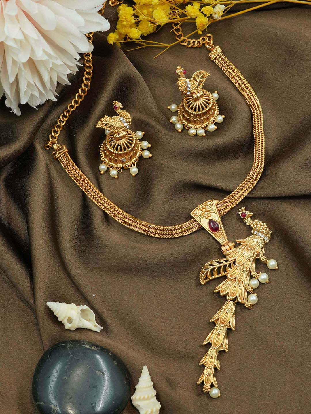 

GRIIHAM Antique Gold-Plated Stone-Studded & Pearl Beaded Peacock 3D Design Jewellery Set, Red