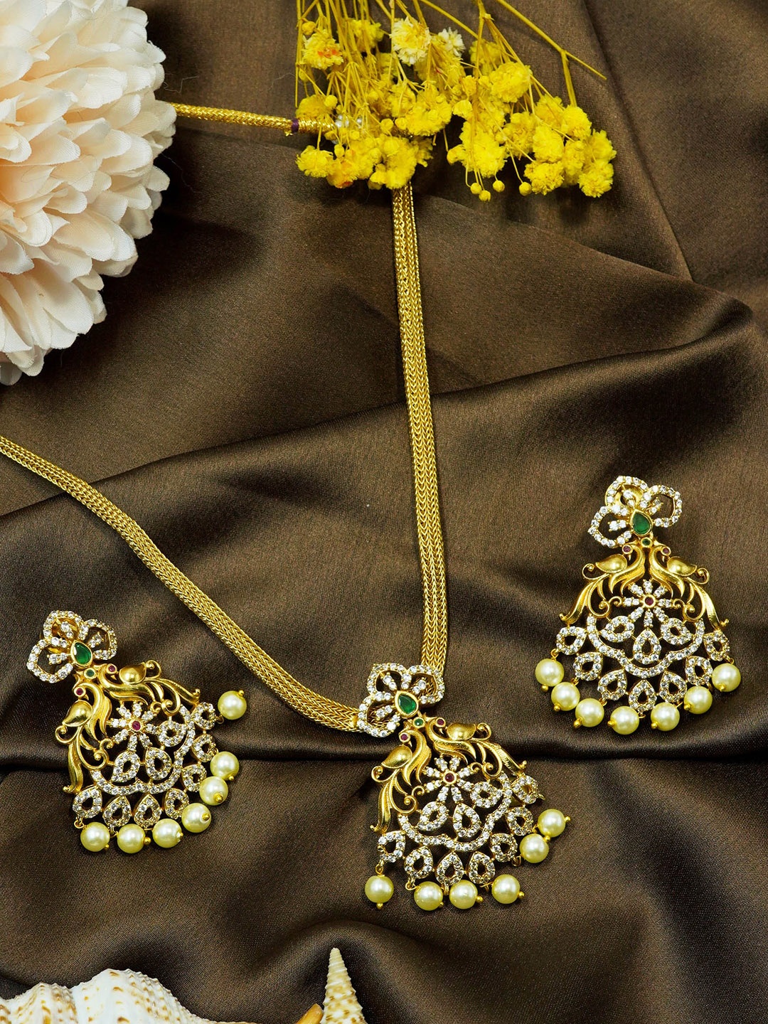 

GRIIHAM Gold-Plated AD-Studded Jewellery Set
