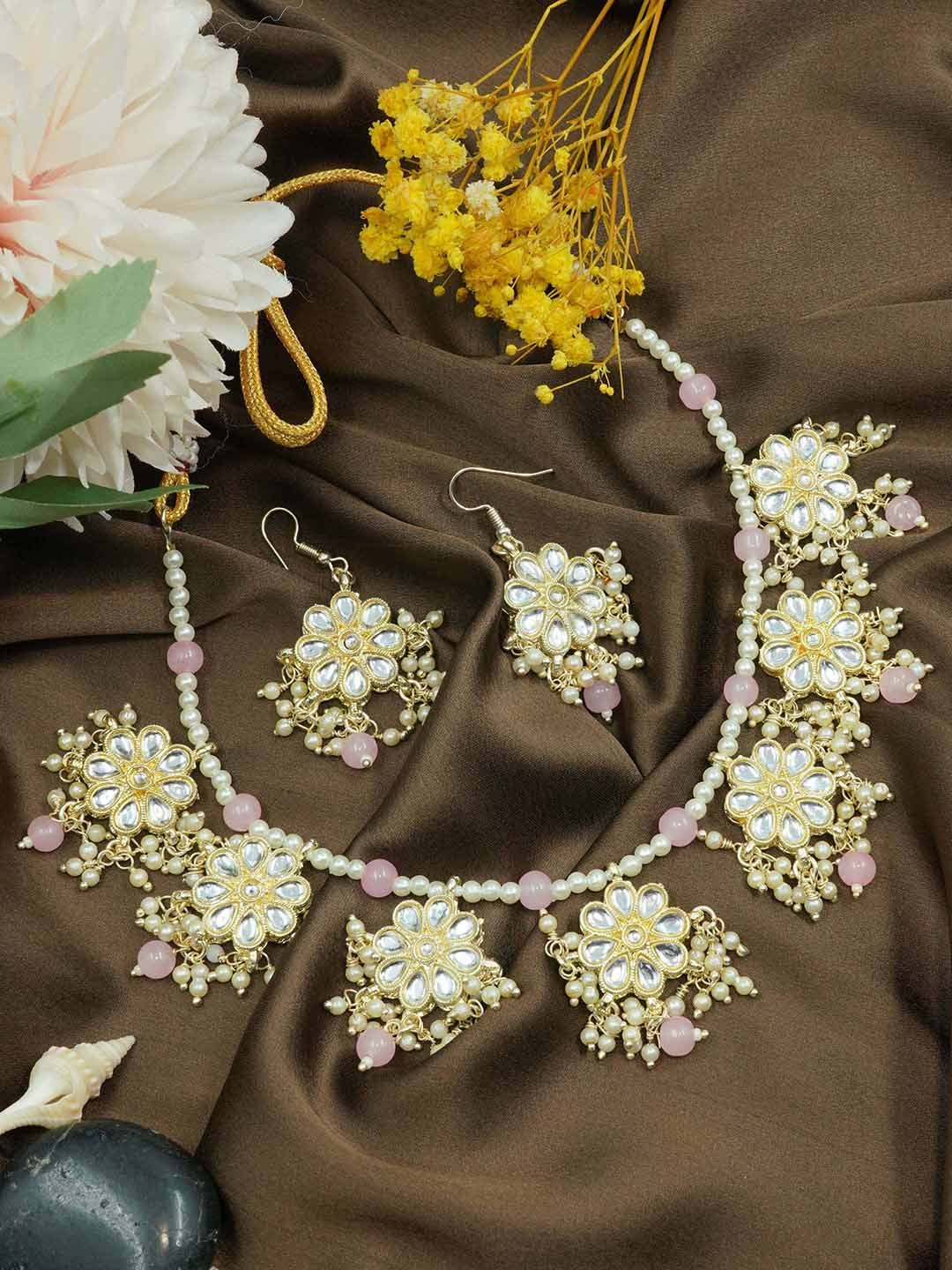 

GRIIHAM Gold-Plated Kundan Studded & Beaded Jewellery Set