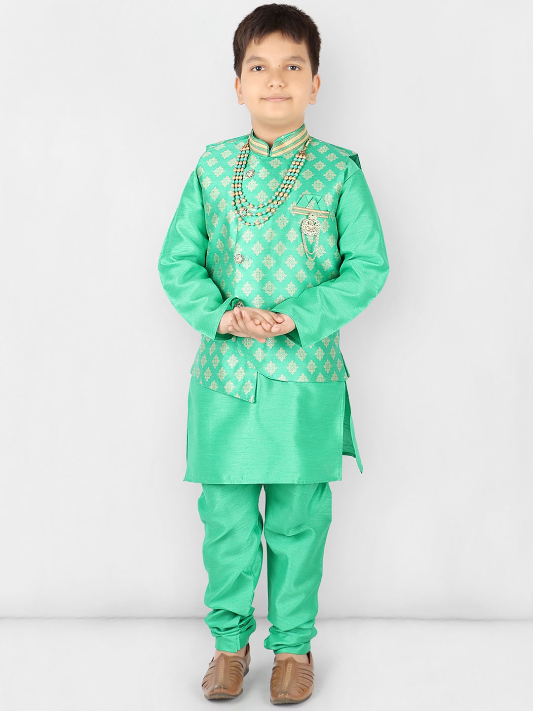 

KIDS FARM Full Sleeves Silk Ethnic Motifs Kurta Jacket Pyjama & Mala Set, Green