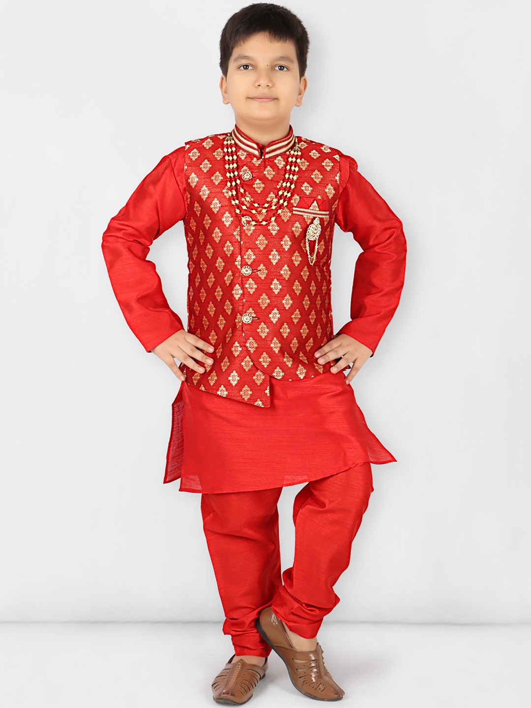

KIDS FARM Boys Ethnic Motifs Empire Dupion Silk Kurta and Churidar with Mala, Red
