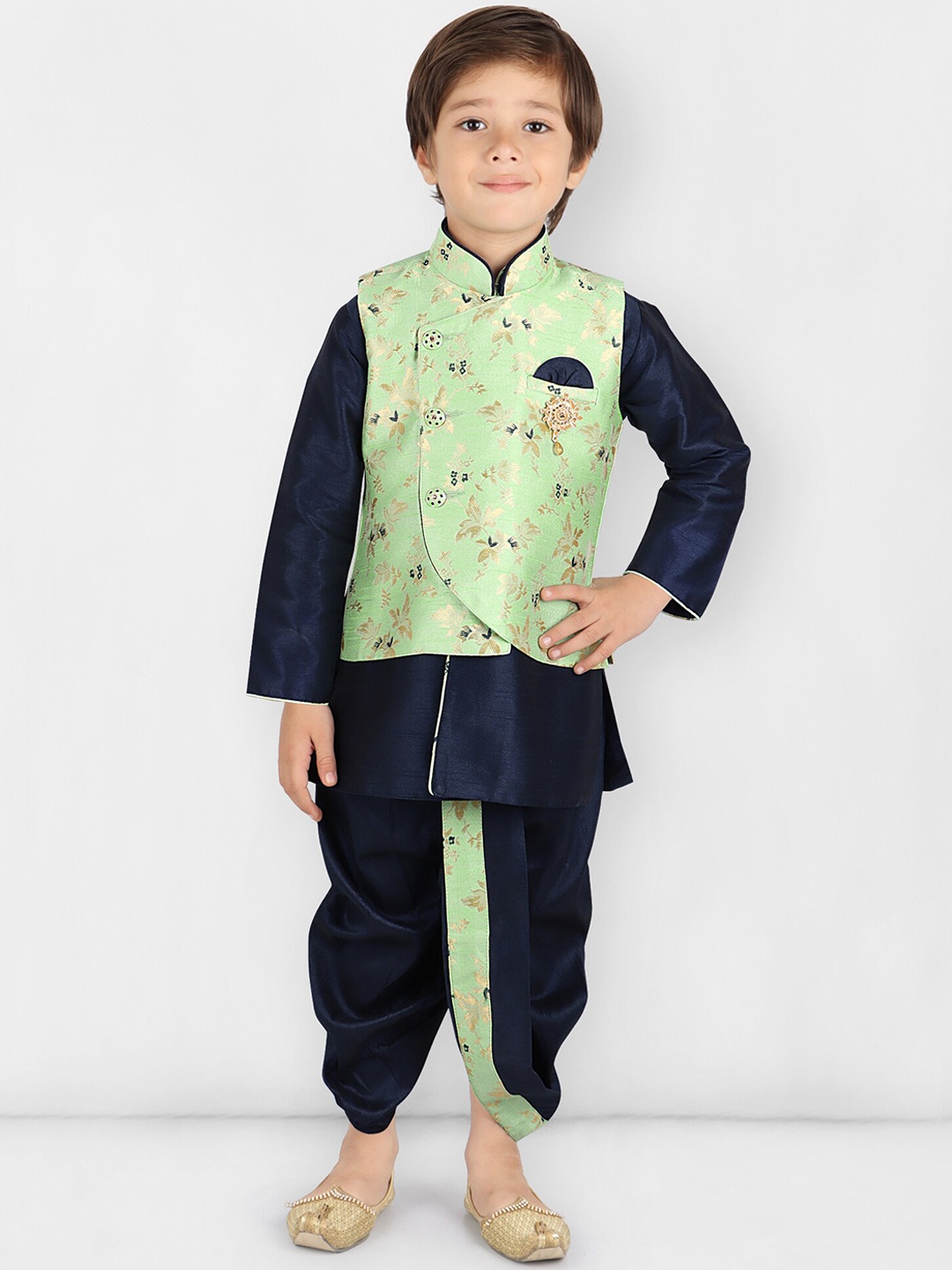 

KIDS FARM Boys Floral Printed Empire Kurta with Pyjamas, Green