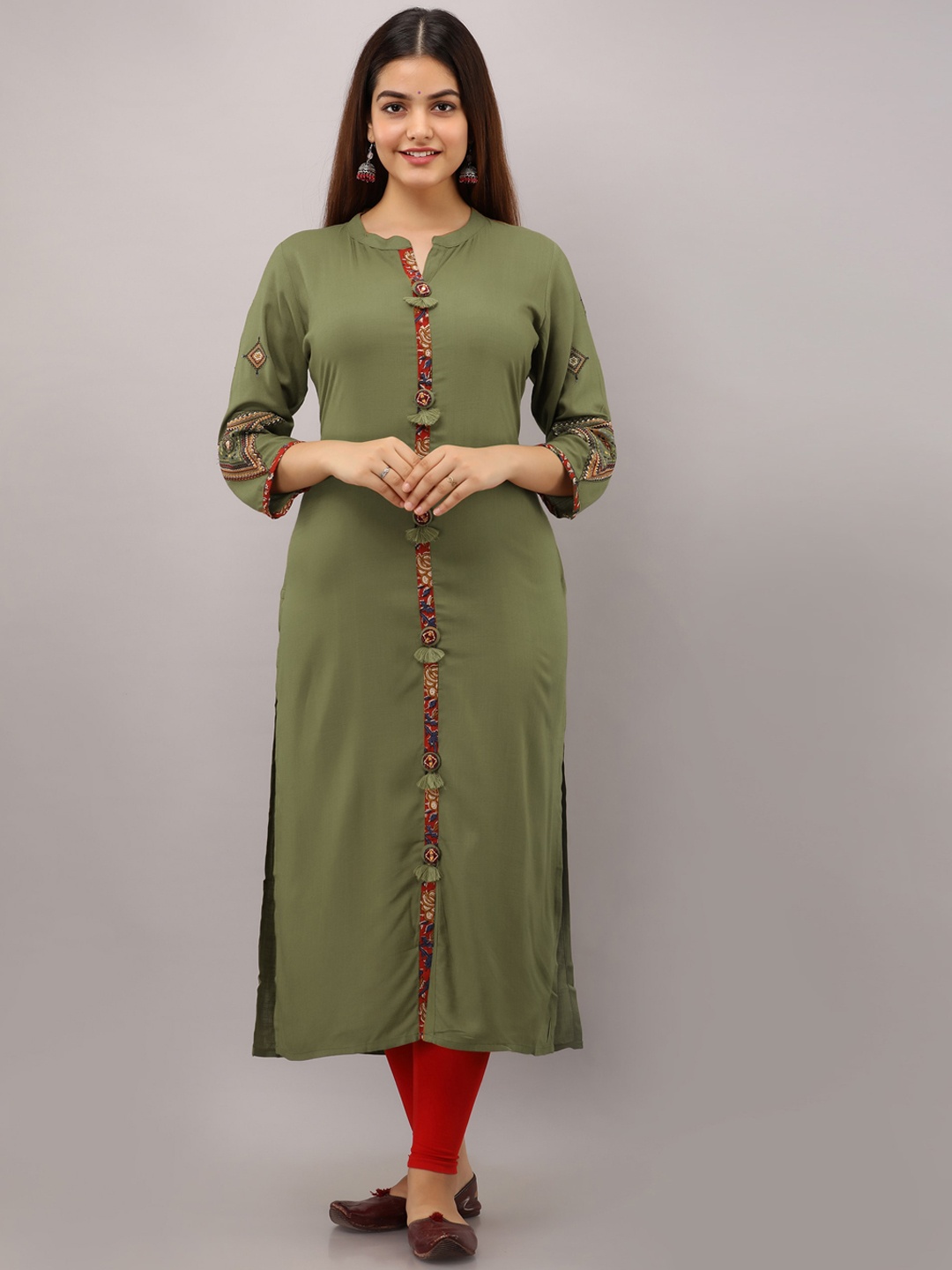 

PREKSHA Women Olive Green Ethnic Motifs Printed Notched Neck Kurta