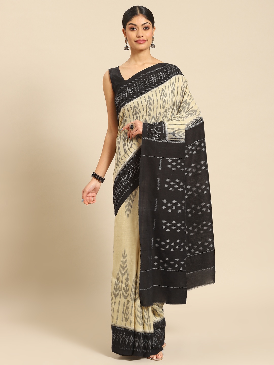 

ADITRI Handloom Pure Cotton Ikat Saree, Cream