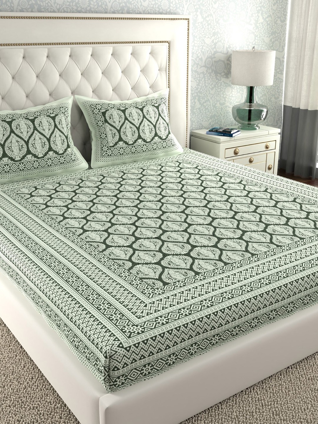 

LA VERNE Olive Green & White Floral 140 TC Cotton King Bedsheet with 2 Pillow Covers