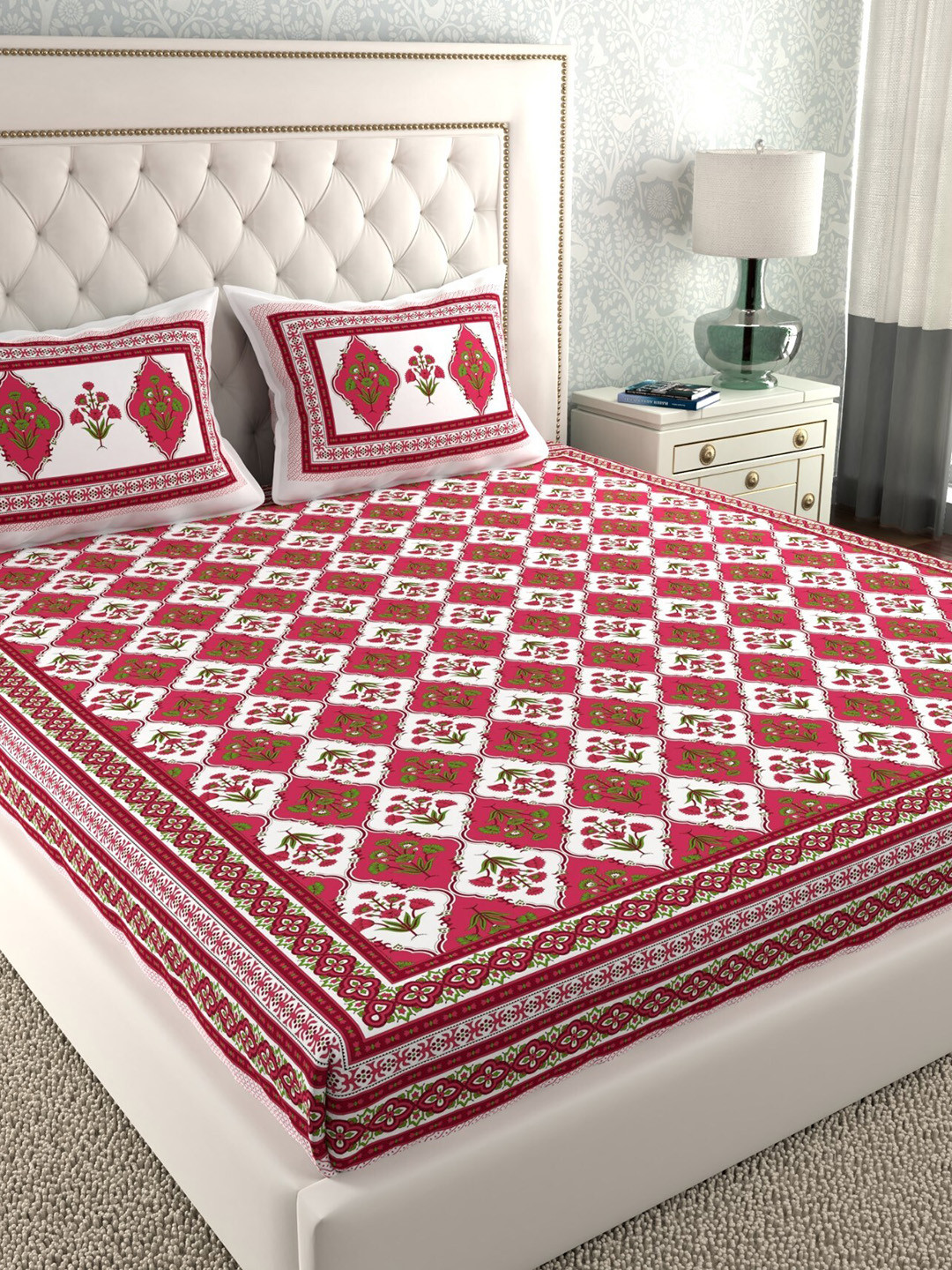 

LA VERNE Maroon & White Floral 140 TC Cotton King Bedsheet with 2 Pillow Covers