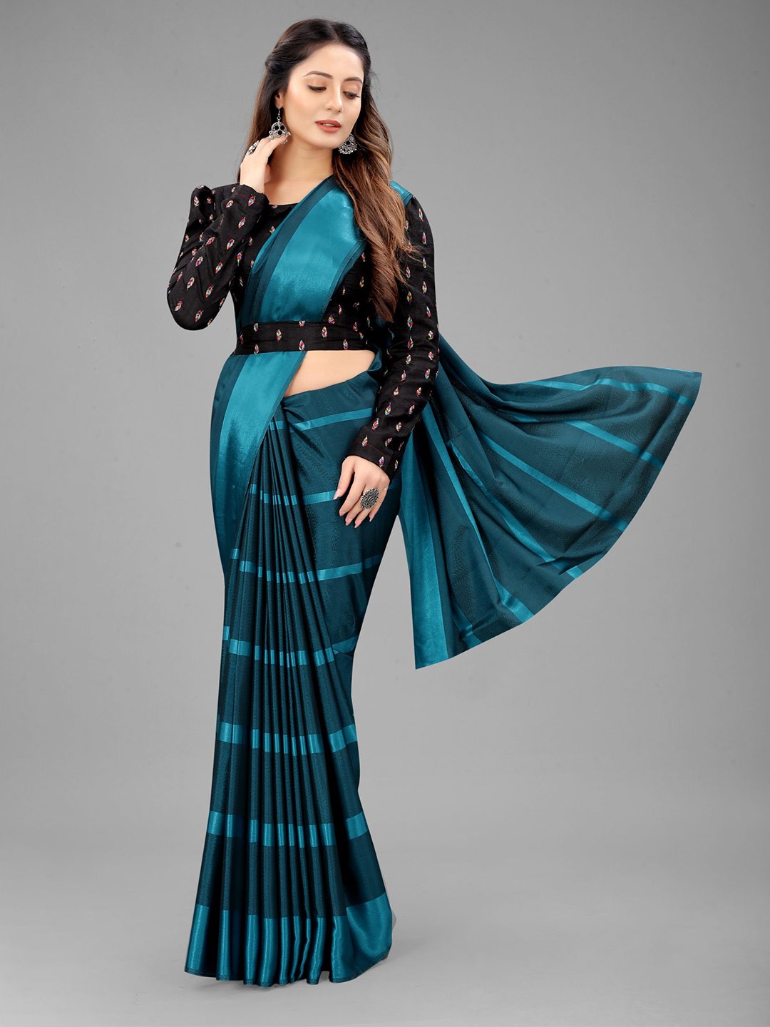 

Rangrasiya Corporation Striped Satin Saree, Teal