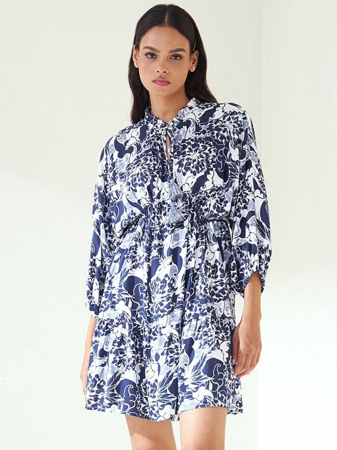 

Femella Navy Blue Floral Tie-Up Neck Dress
