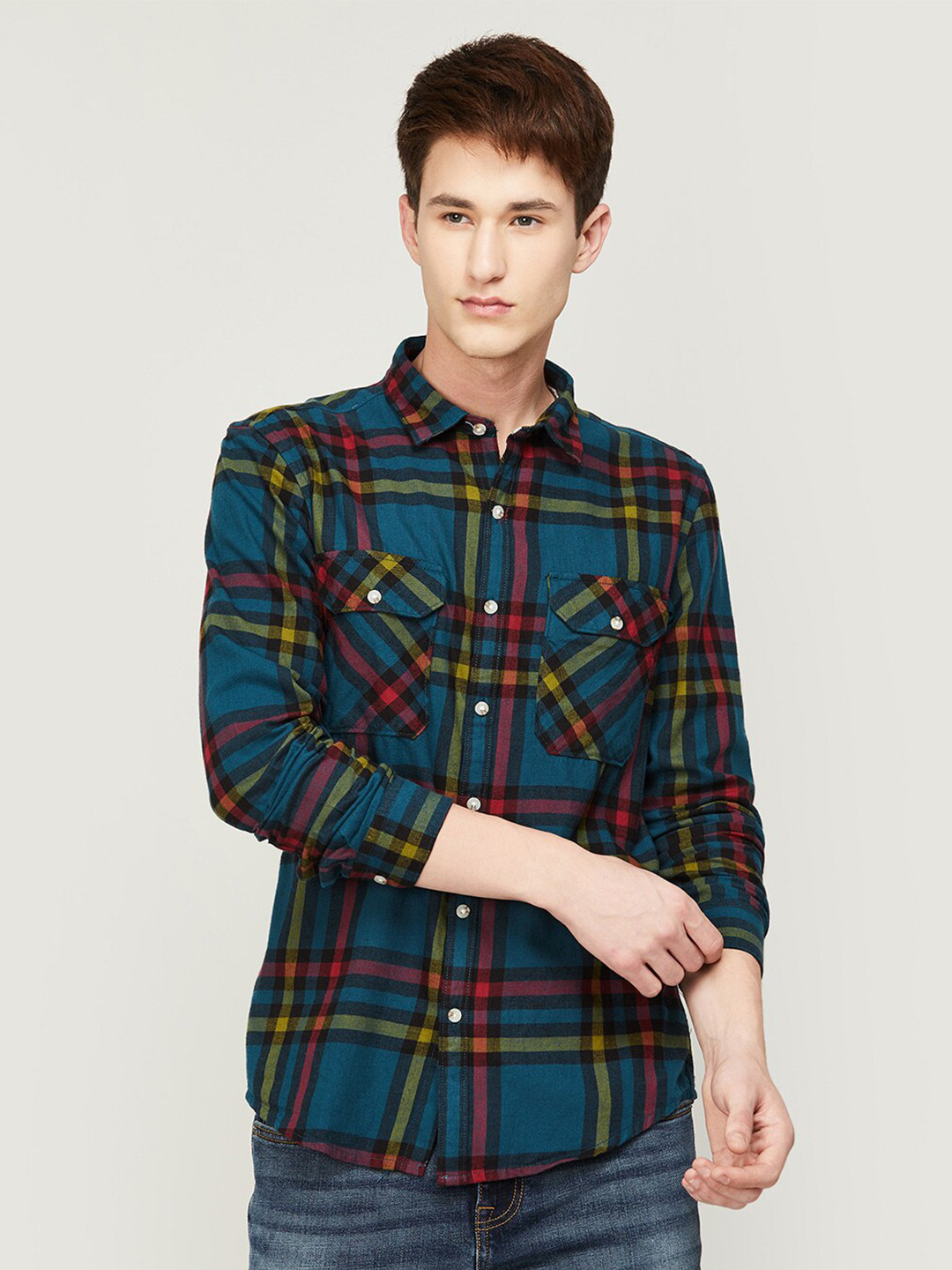 

Bossini Men Tartan Checked Cotton Casual Shirt, Navy blue