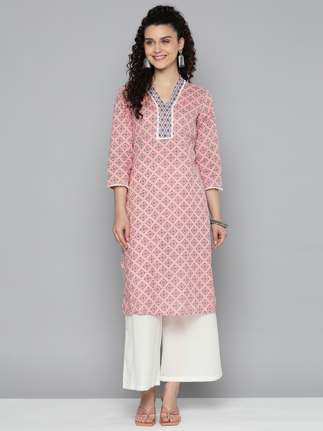 

HERE&NOW Women Ethnic Motifs Printed Pure Cotton Kurta With Palazzos, Peach