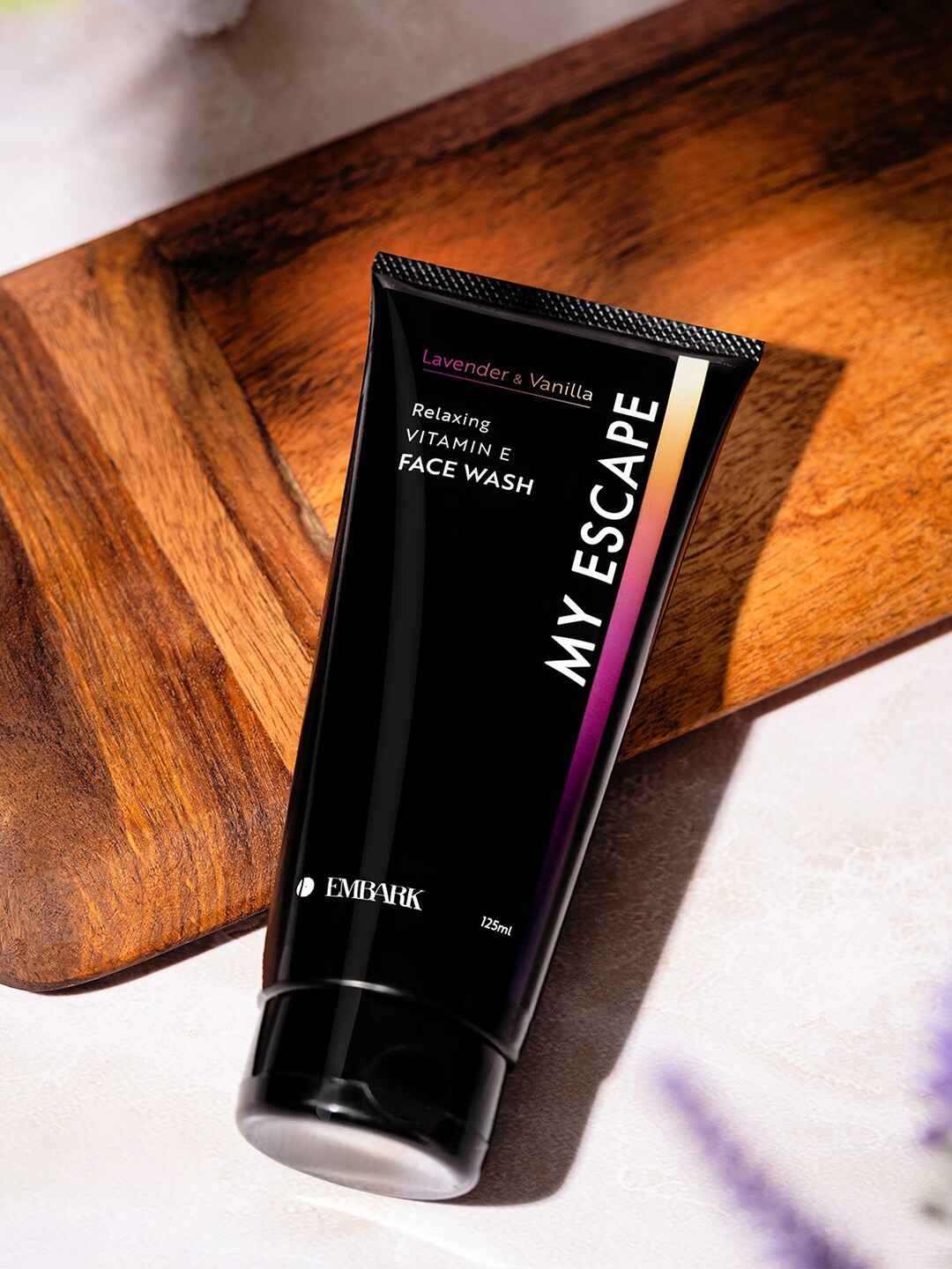 

EMBARK My Escape Lavender & Vanilla Relaxing Vitamin E Gel Face Wash - 150 ml, Black