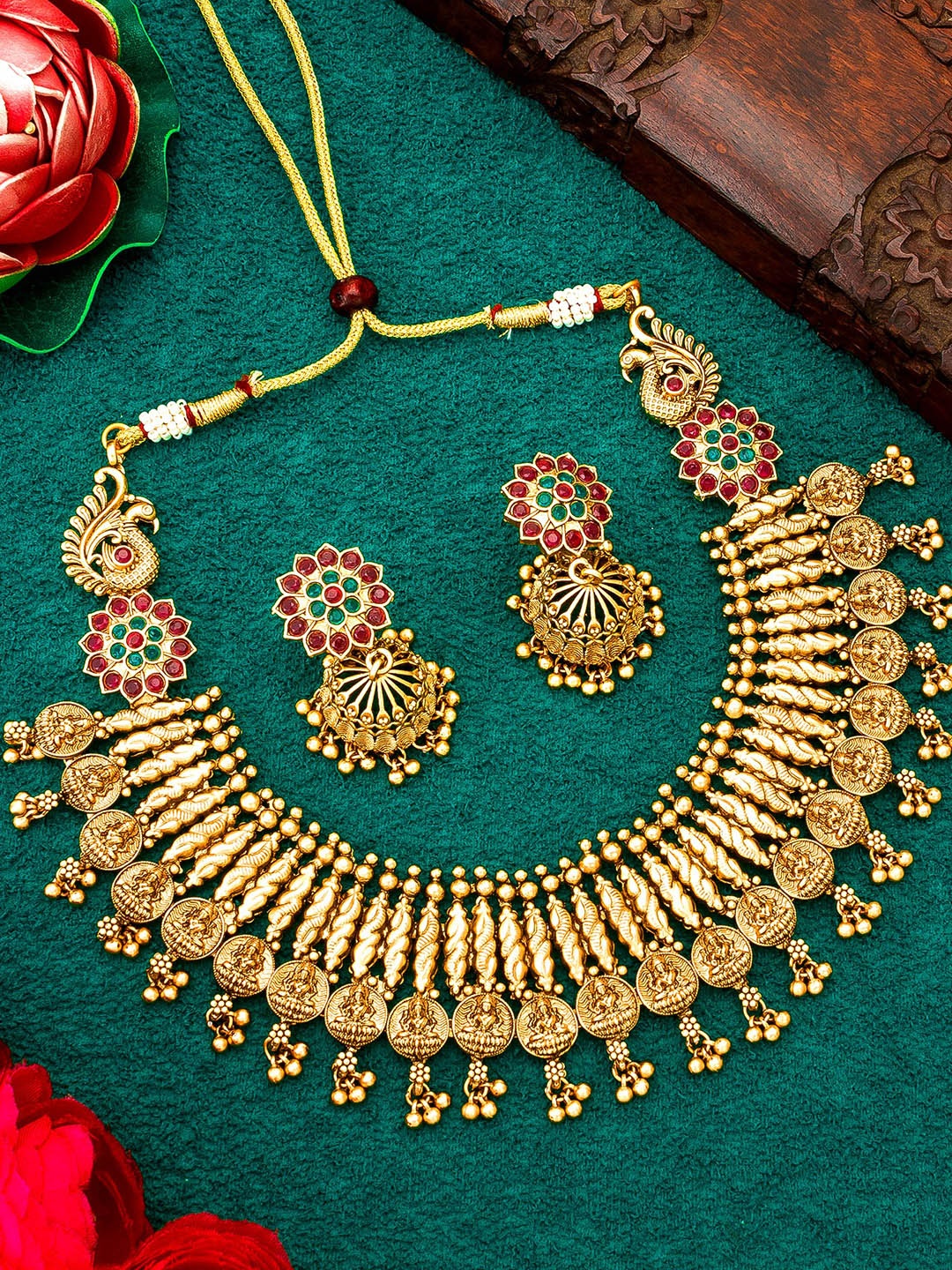 

aadita Gold-Plated Stone-Studded Choker Necklace Set