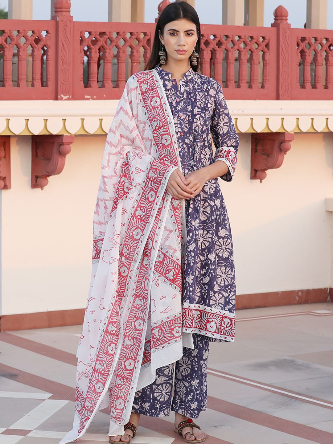 

Ambraee Women Ethnic Motifs Printed Pleated Kurta with Palazzos & Dupatta, Purple